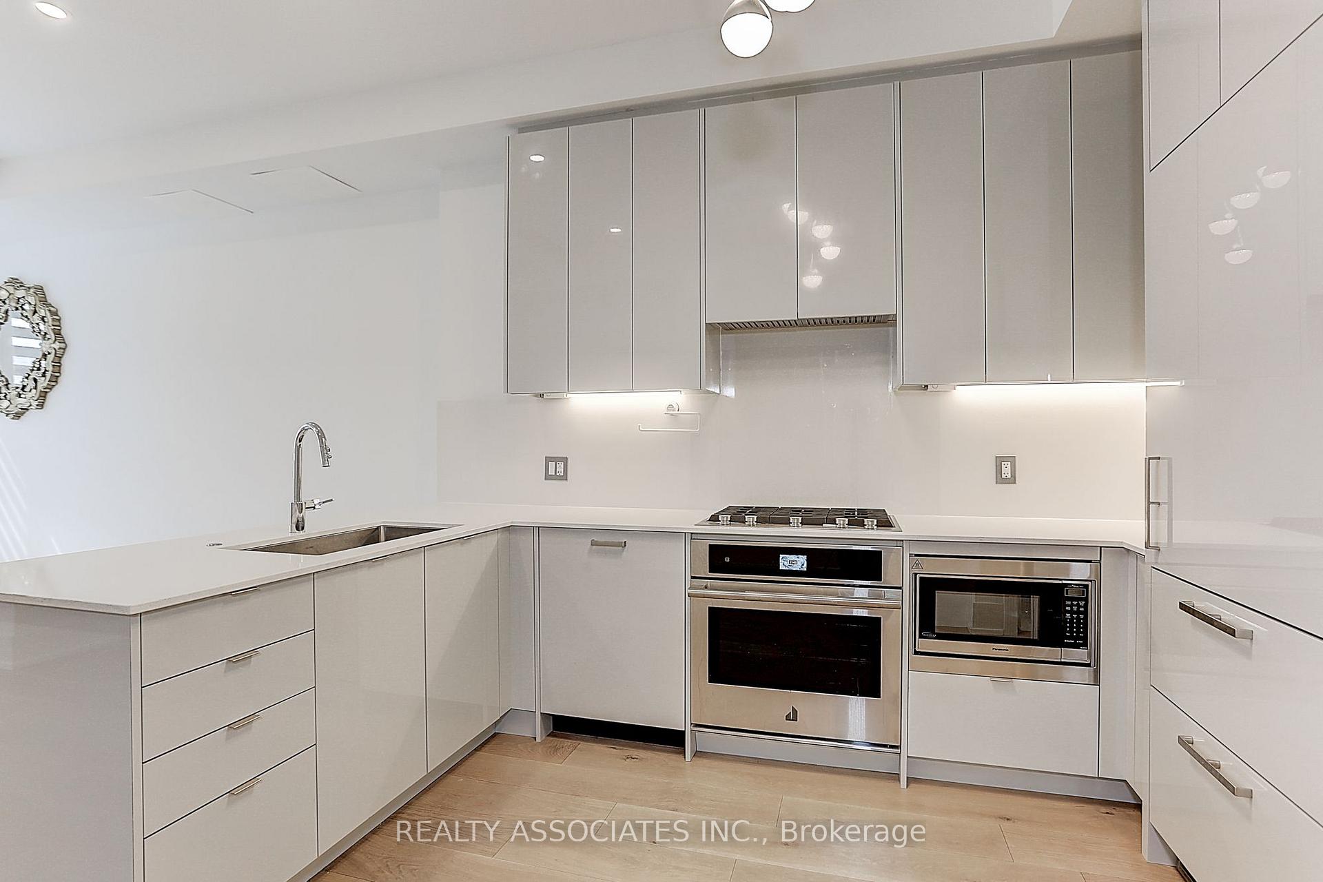Photo 14 of Unit TH3, 270 Davenport Road, Toronto, The Annex — HOMEH