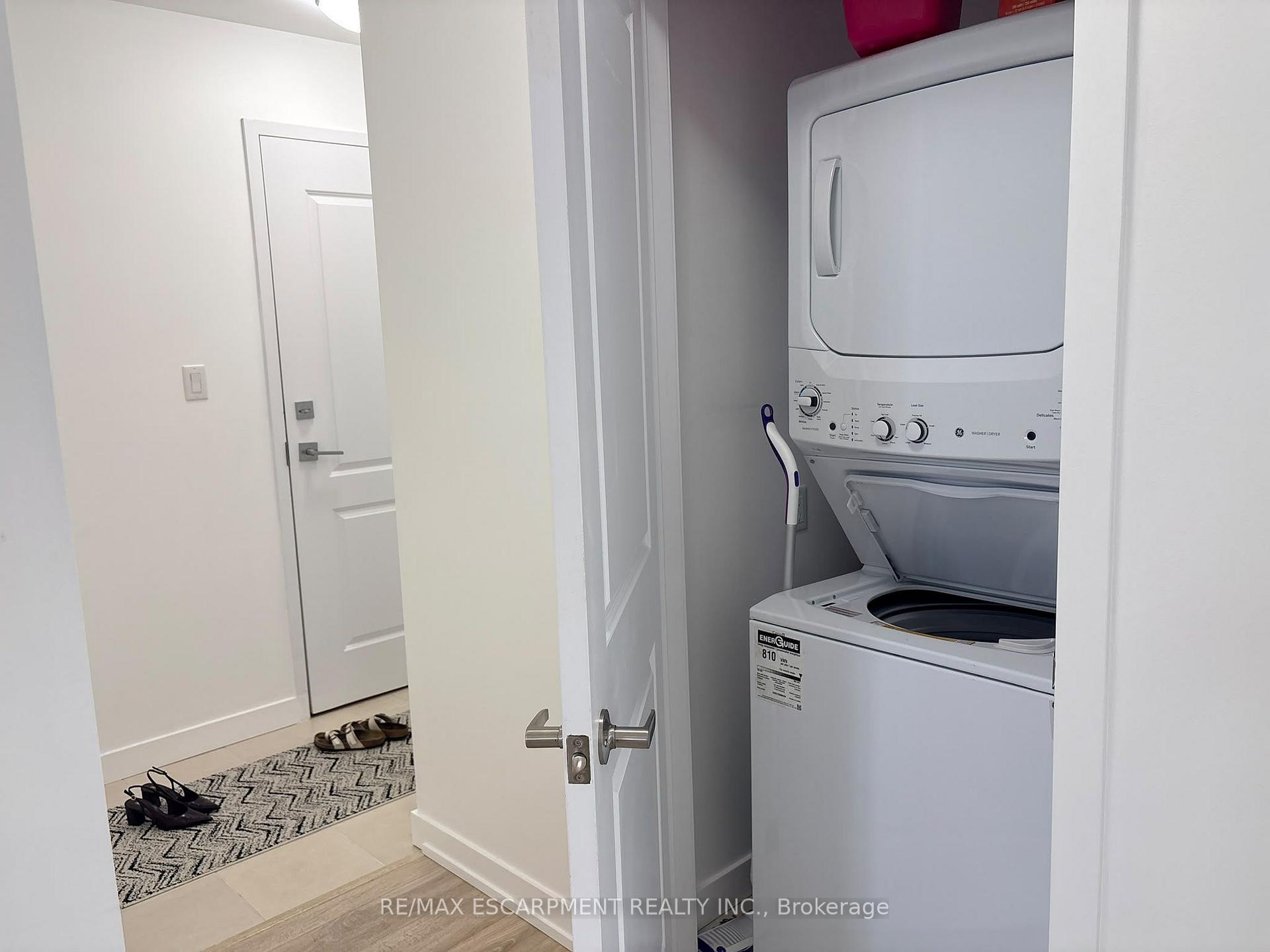 Photo 9 of Unit 231, 101 Shoreview Place, Hamilton, Lakeshore — HOMEH