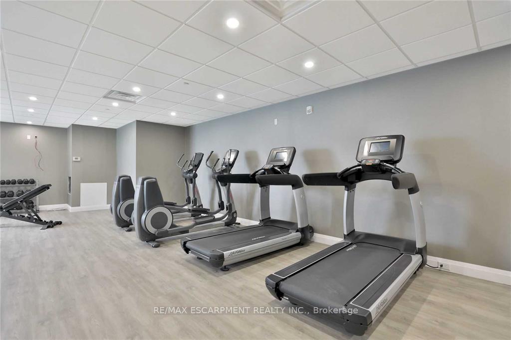 Photo 16 of Unit 231, 101 Shoreview Place, Hamilton, Lakeshore — HOMEH
