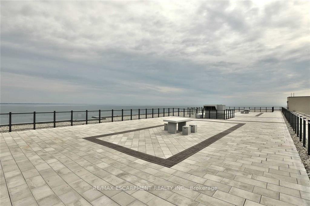 Photo 17 of Unit 231, 101 Shoreview Place, Hamilton, Lakeshore — HOMEH