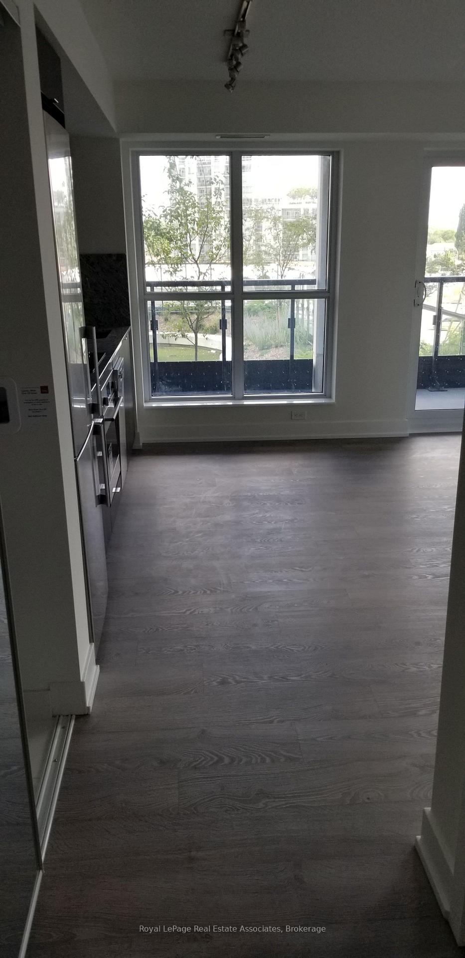 Photo 2 of Unit 324, 9 Mabelle Avenue, Etobicoke, Islington-City Centre West — HOMEH