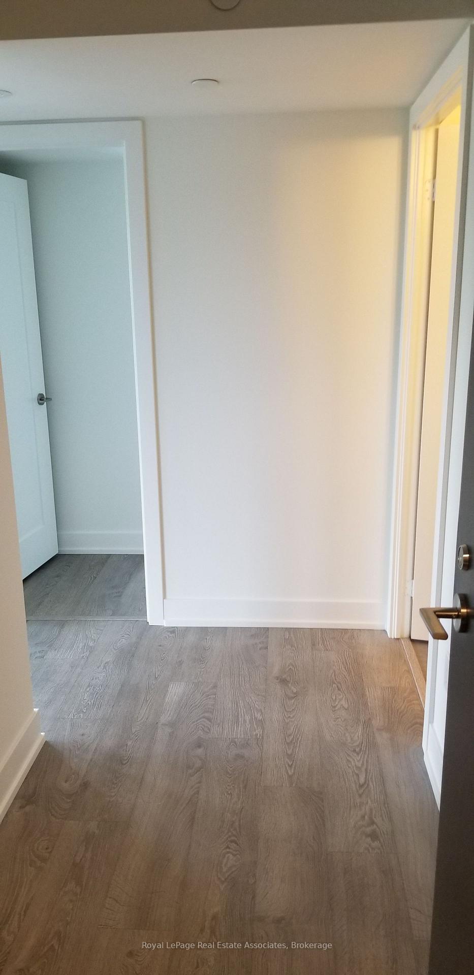 Photo 6 of Unit 324, 9 Mabelle Avenue, Etobicoke, Islington-City Centre West — HOMEH