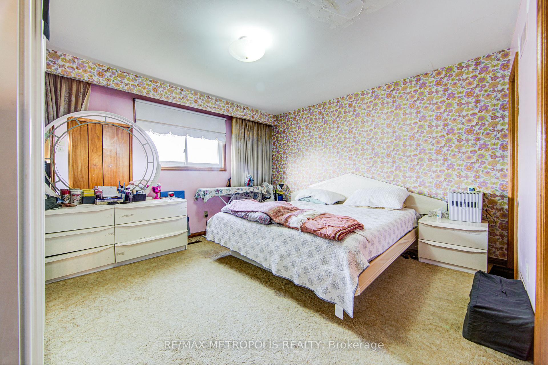 Photo 20 of 110 Stevenson Road, Etobicoke, Mount Olive-Silverstone-Jamestown — HOMEH