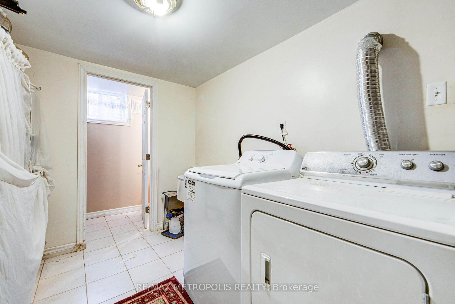 Photo 24 of 110 Stevenson Road, Etobicoke, Mount Olive-Silverstone-Jamestown — HOMEH