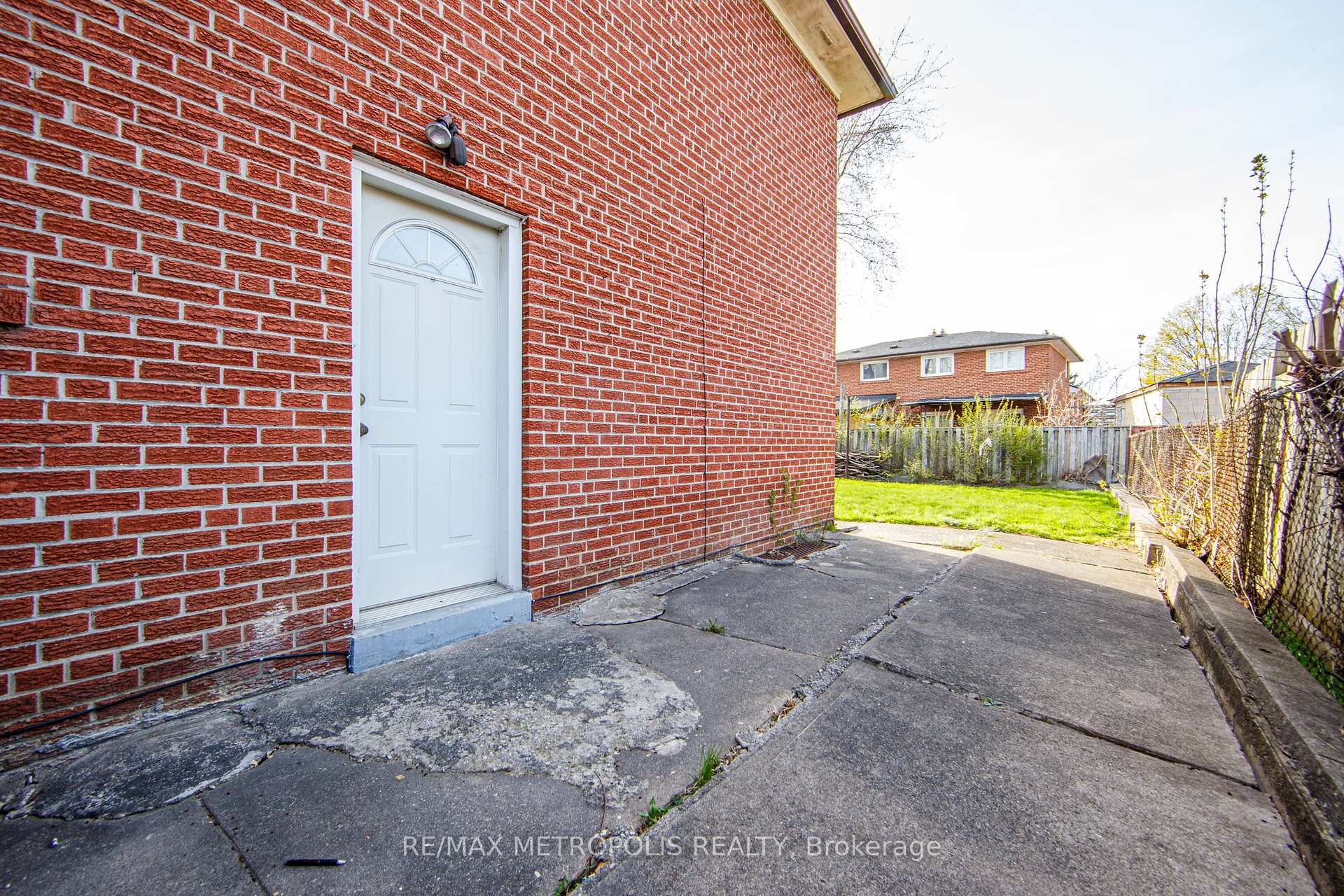 Photo 33 of 110 Stevenson Road, Etobicoke, Mount Olive-Silverstone-Jamestown — HOMEH