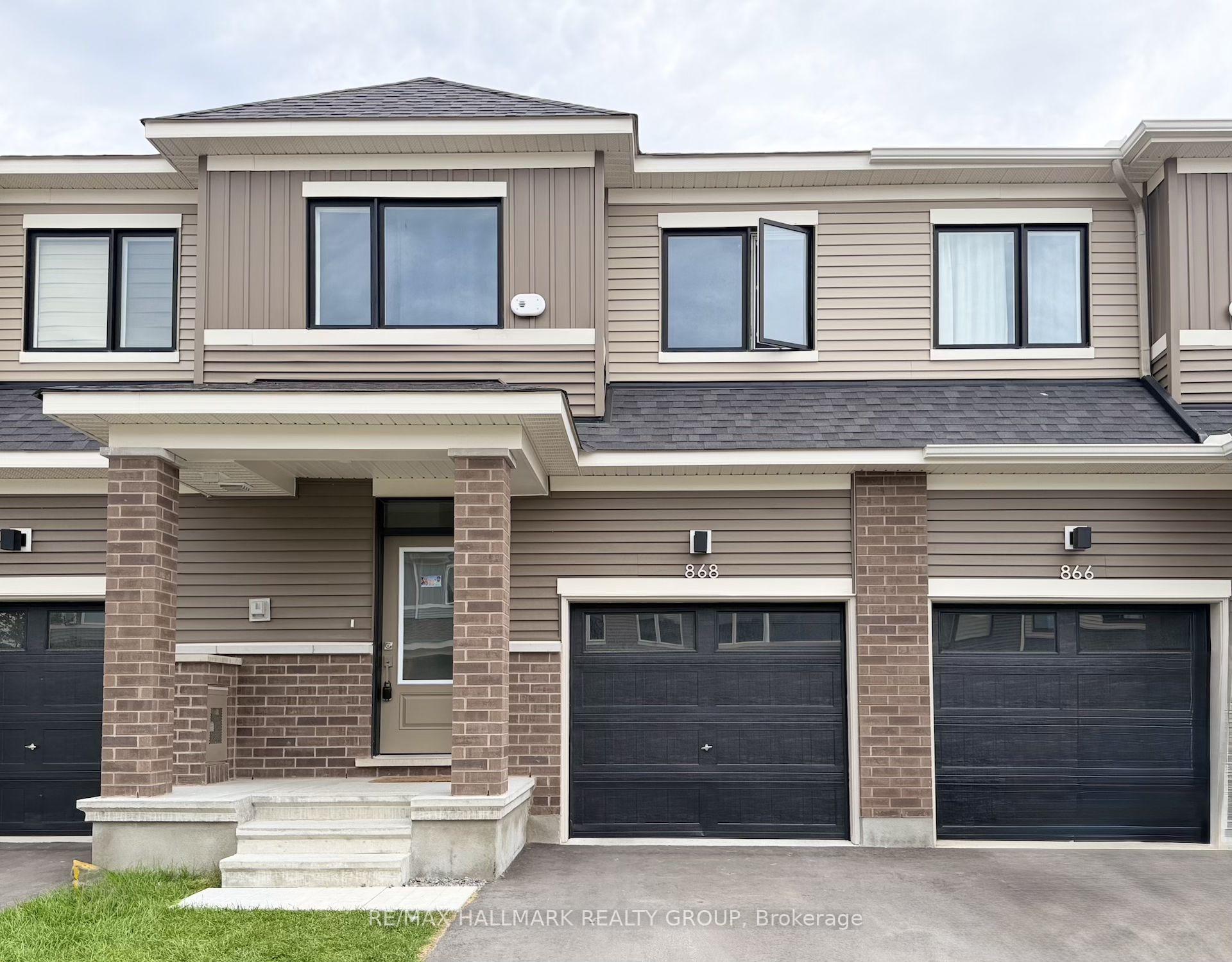 Front of 868 Andesite Terrace
