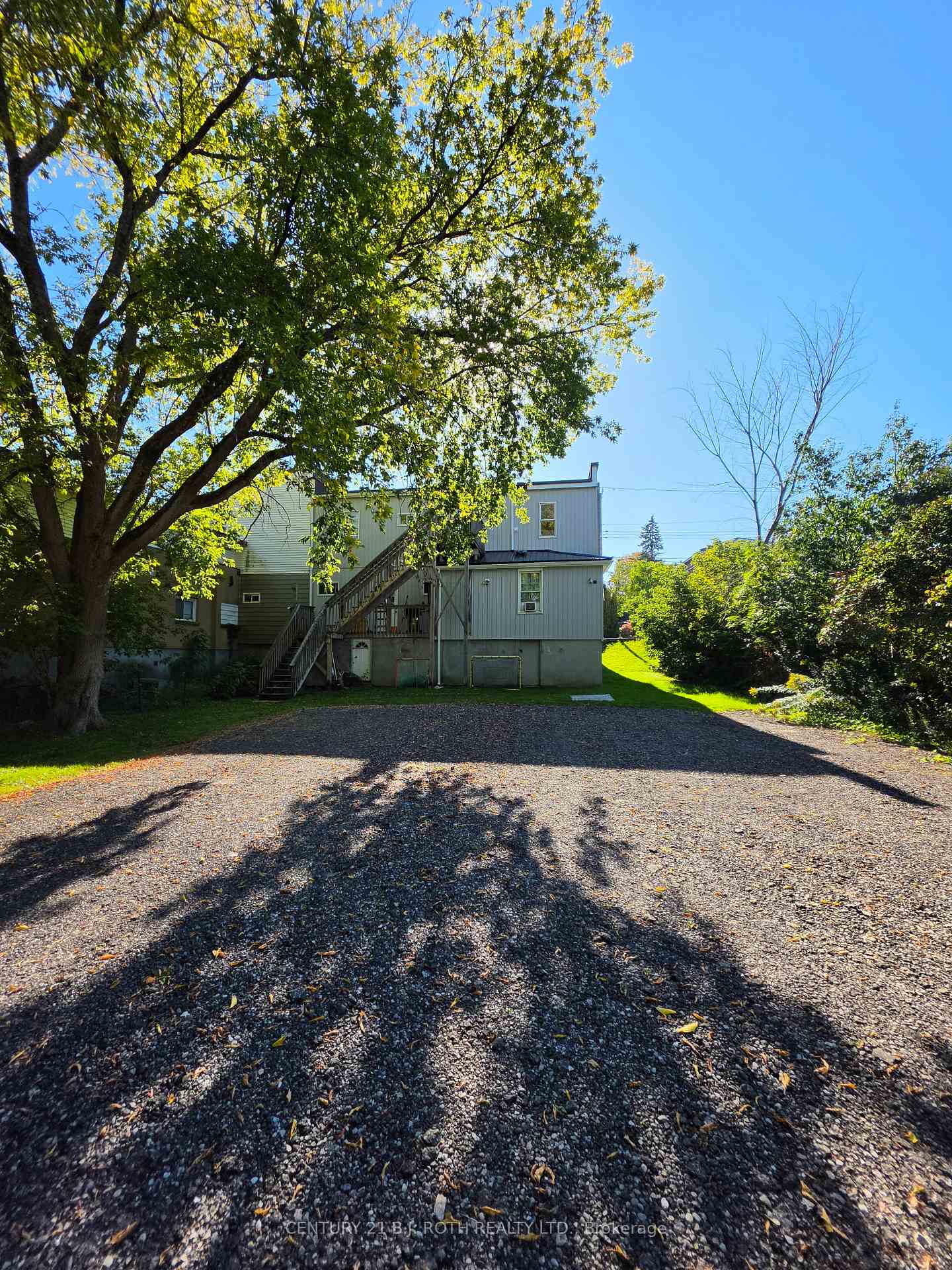 Photo 7 of 757 Fourth Avenue, Tay, Port McNicoll — HOMEH