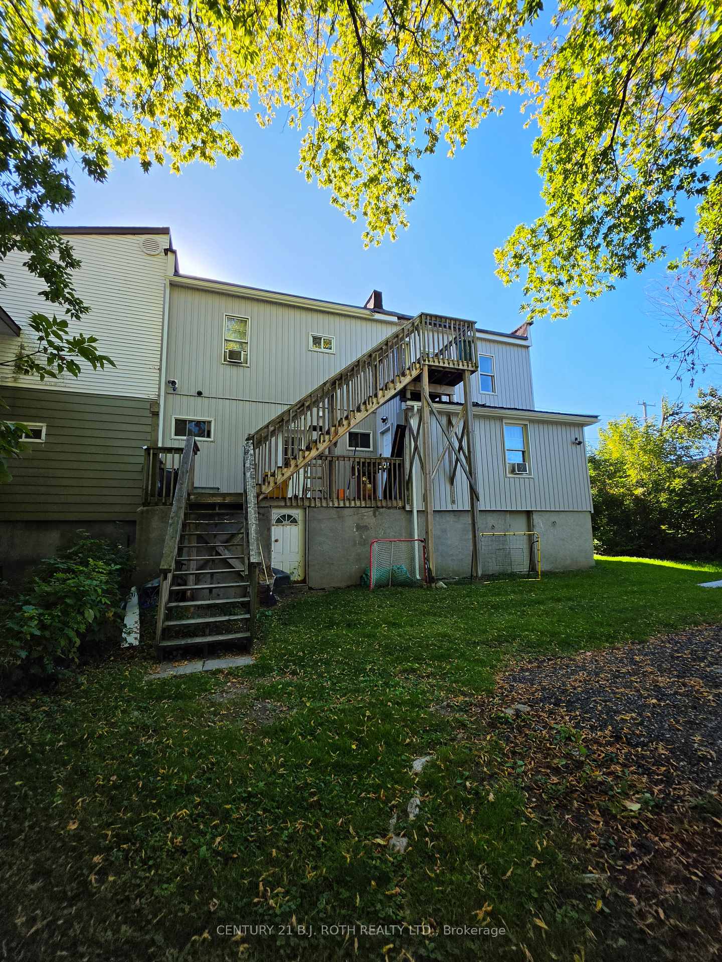 Photo 11 of 757 Fourth Avenue, Tay, Port McNicoll — HOMEH