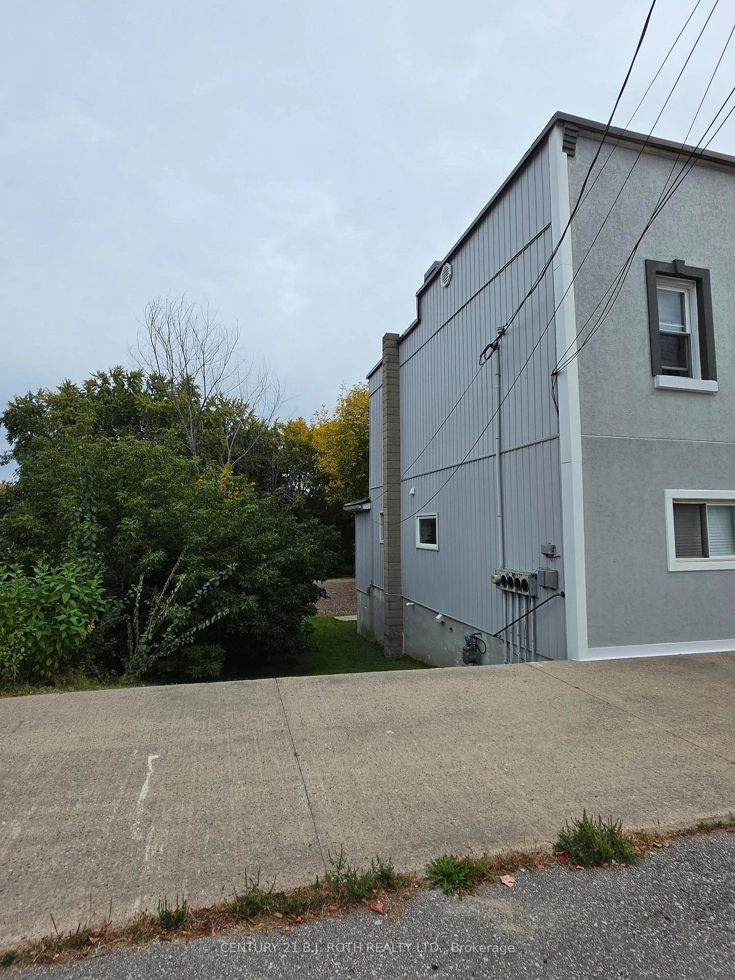 Photo 8 of 757 Fourth Avenue, Tay, Port McNicoll — HOMEH