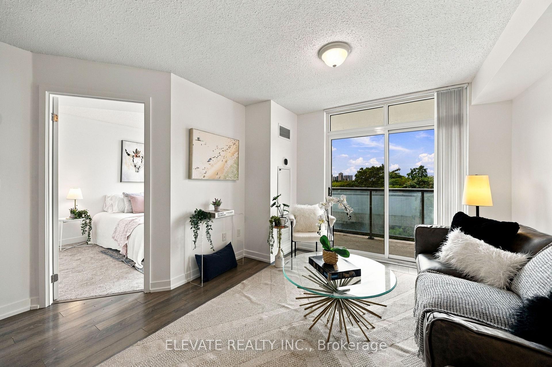 Photo 2 of Unit 408, 812 Lansdowne Avenue, Toronto, Dovercourt-Wallace Emerson-Junction — HOMEH