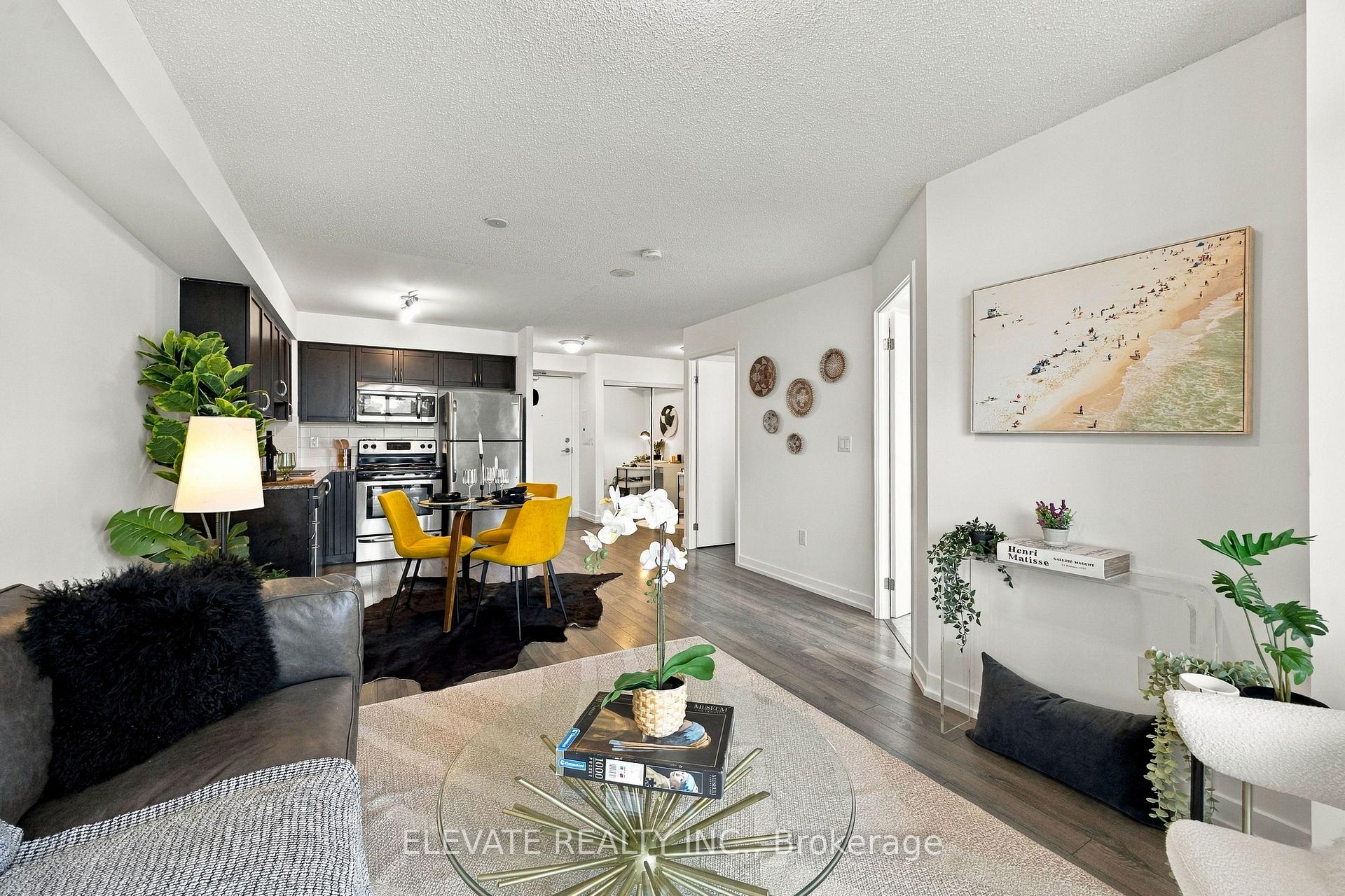 Photo 5 of Unit 408, 812 Lansdowne Avenue, Toronto, Dovercourt-Wallace Emerson-Junction — HOMEH