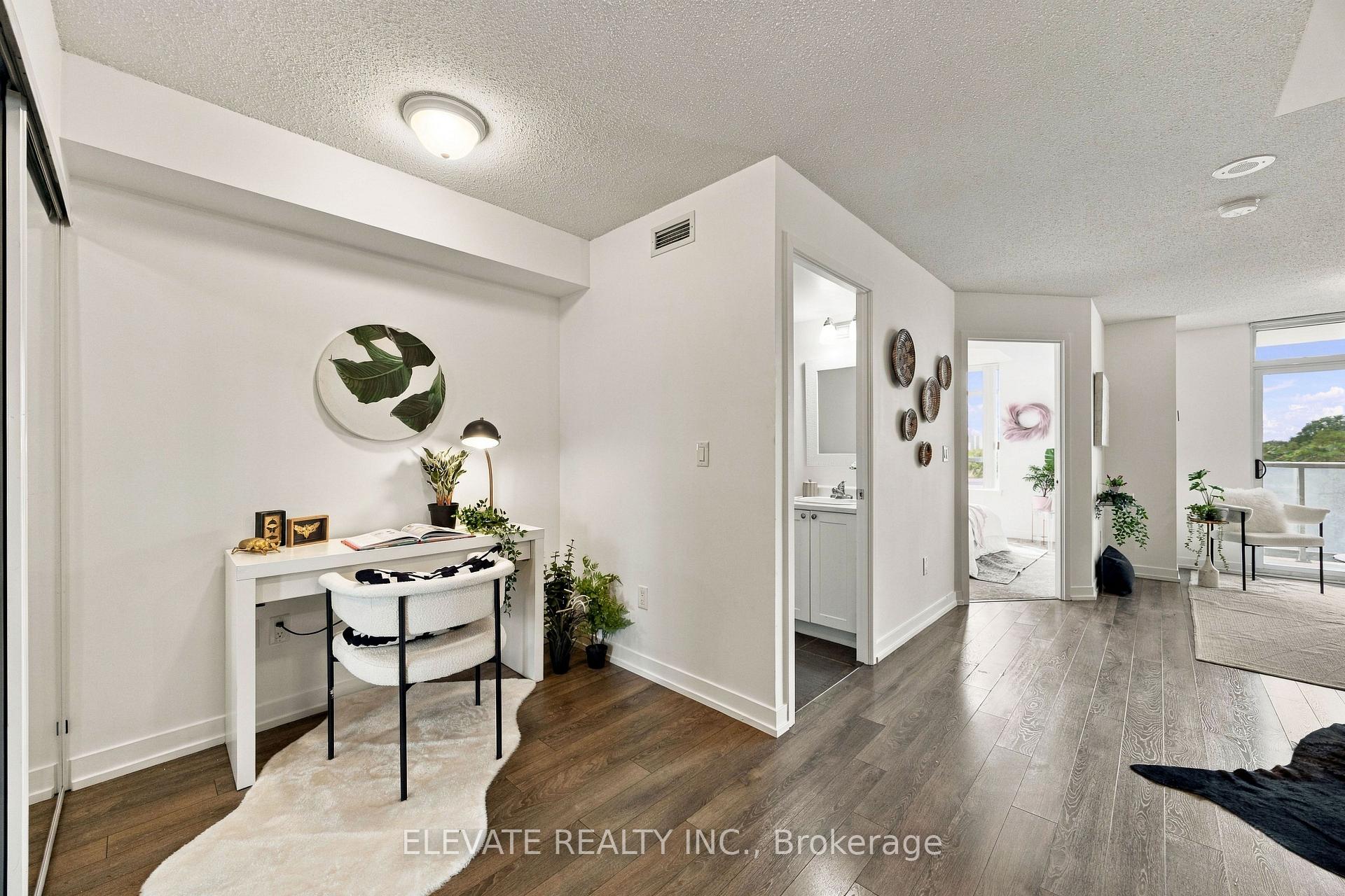 Photo 13 of Unit 408, 812 Lansdowne Avenue, Toronto, Dovercourt-Wallace Emerson-Junction — HOMEH