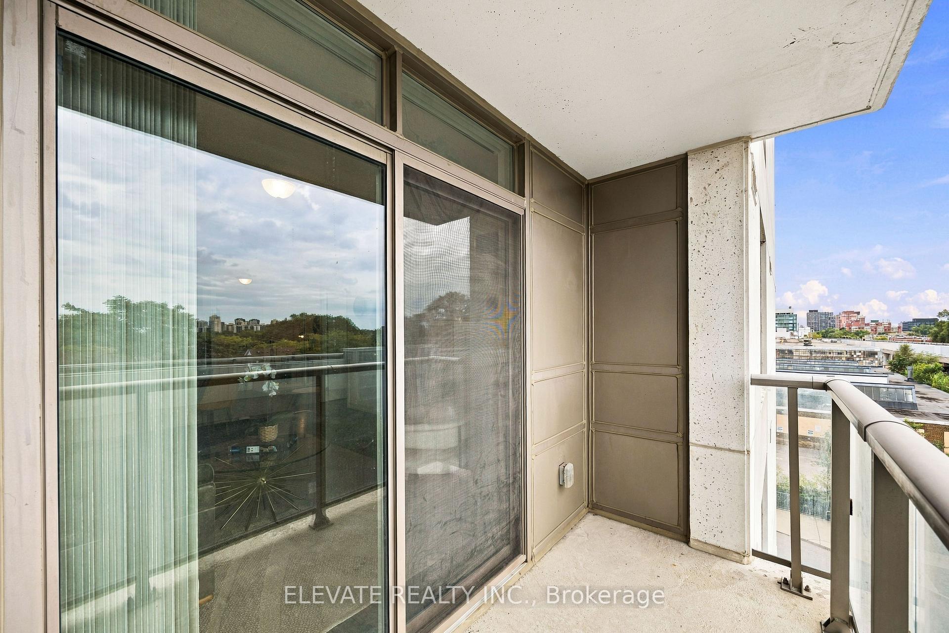 Photo 18 of Unit 408, 812 Lansdowne Avenue, Toronto, Dovercourt-Wallace Emerson-Junction — HOMEH