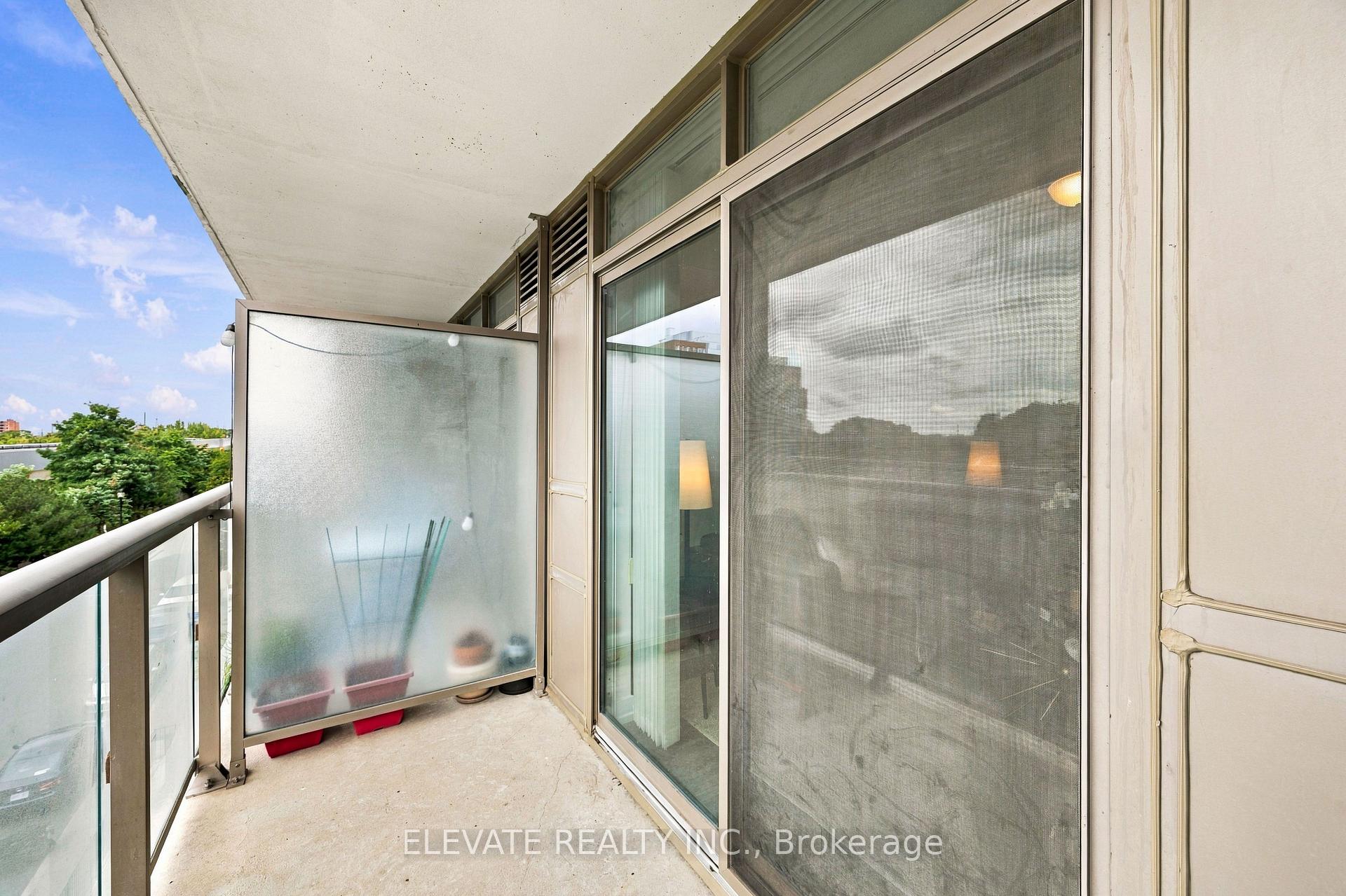 Photo 19 of Unit 408, 812 Lansdowne Avenue, Toronto, Dovercourt-Wallace Emerson-Junction — HOMEH