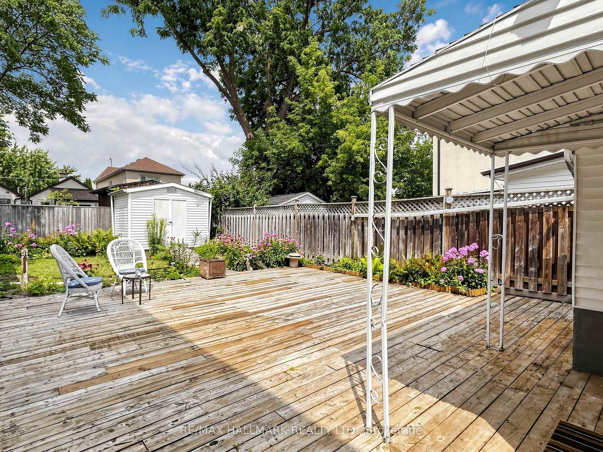 Photo 32 of 182 Holborne Avenue, Toronto, Woodbine-Lumsden — HOMEH