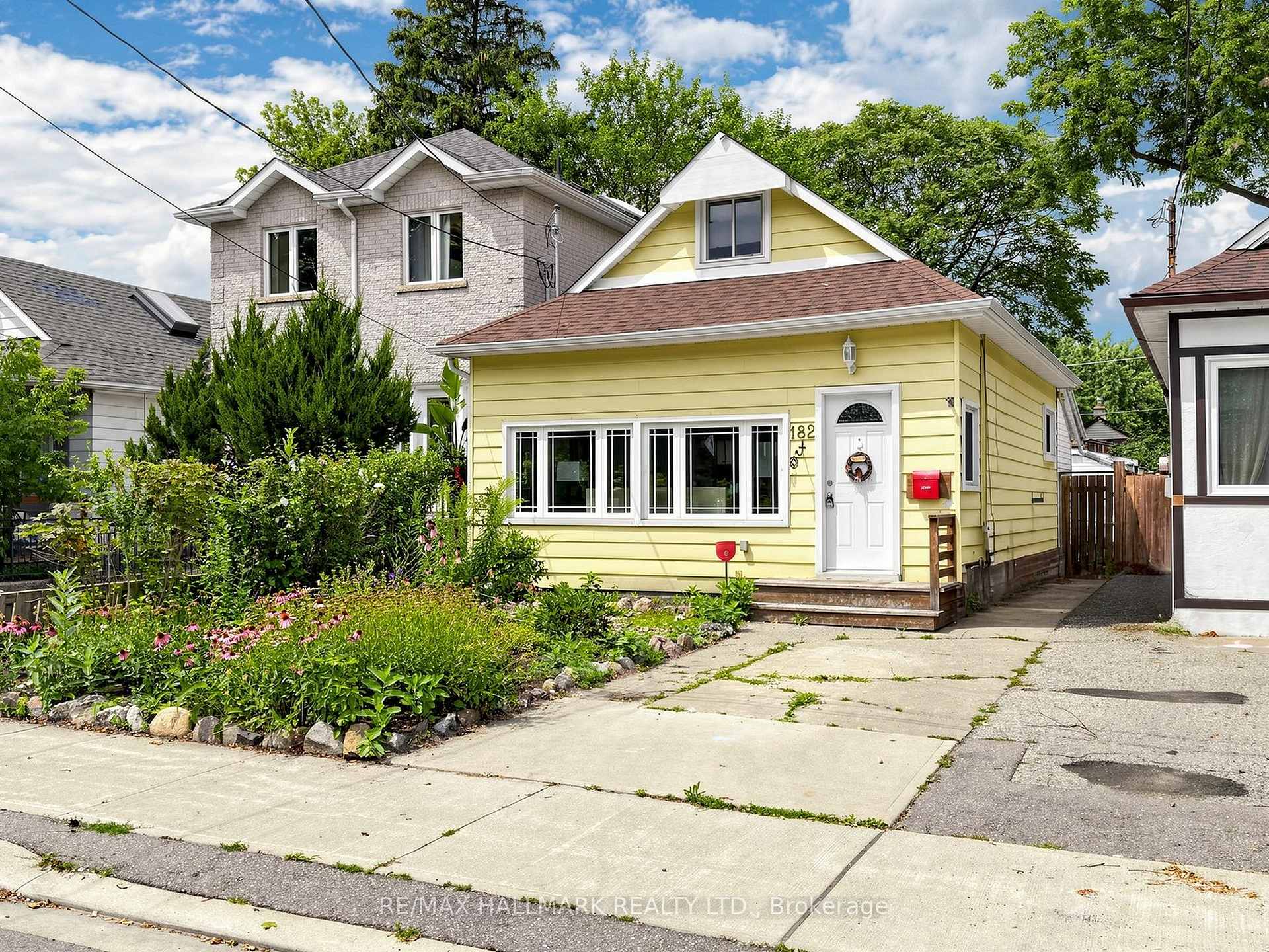Photo 36 of 182 Holborne Avenue, Toronto, Woodbine-Lumsden — HOMEH