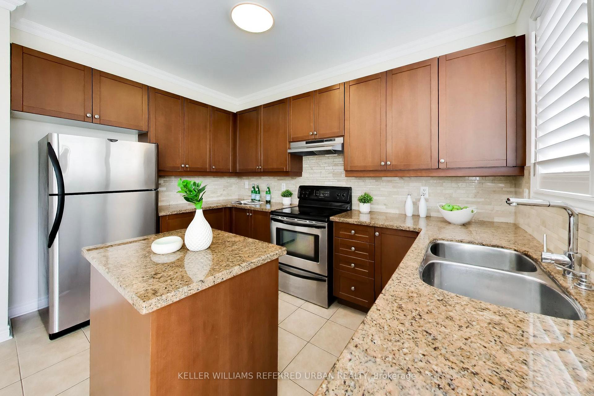 Photo 6 of 67 Stony Hill Boulevard, Markham, Victoria Manor-Jennings Gate — HOMEH