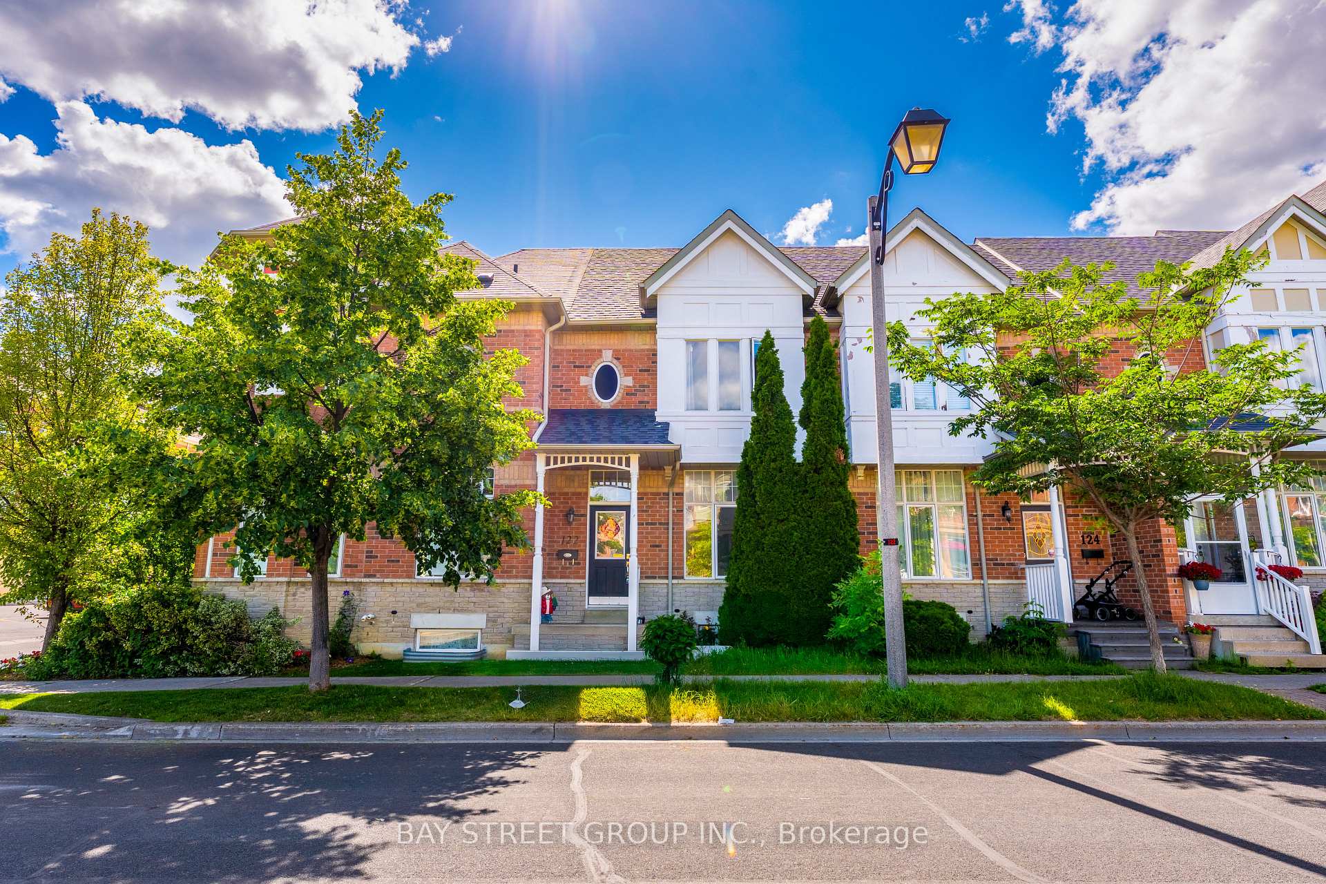 Photo 1 of 122 Walkerville Road, Markham, Cornell — HOMEH