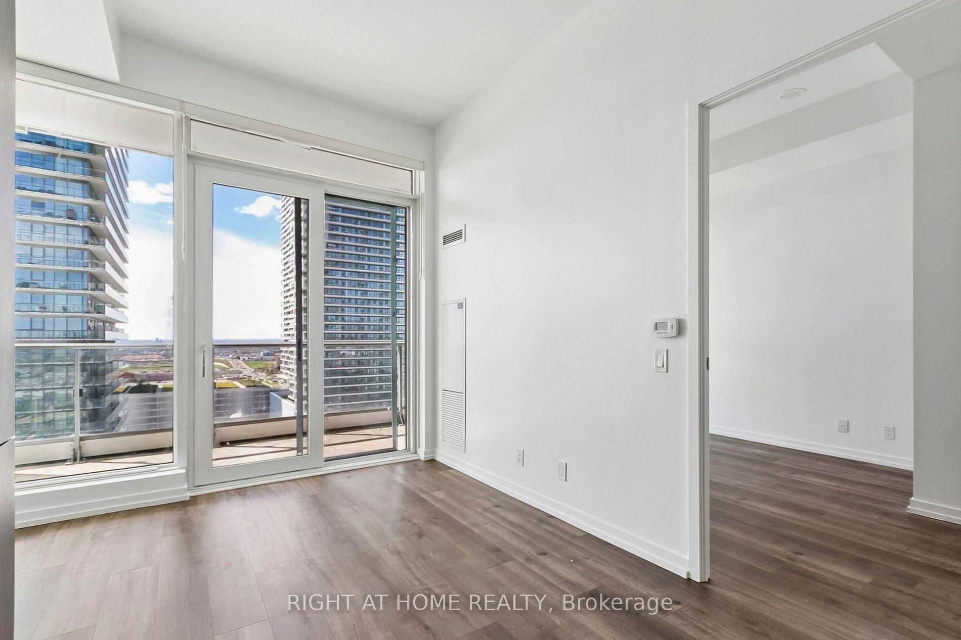 Photo 4 of Unit 1705, 7890 Jane Street, Vaughan, Vaughan Corporate Centre — HOMEH