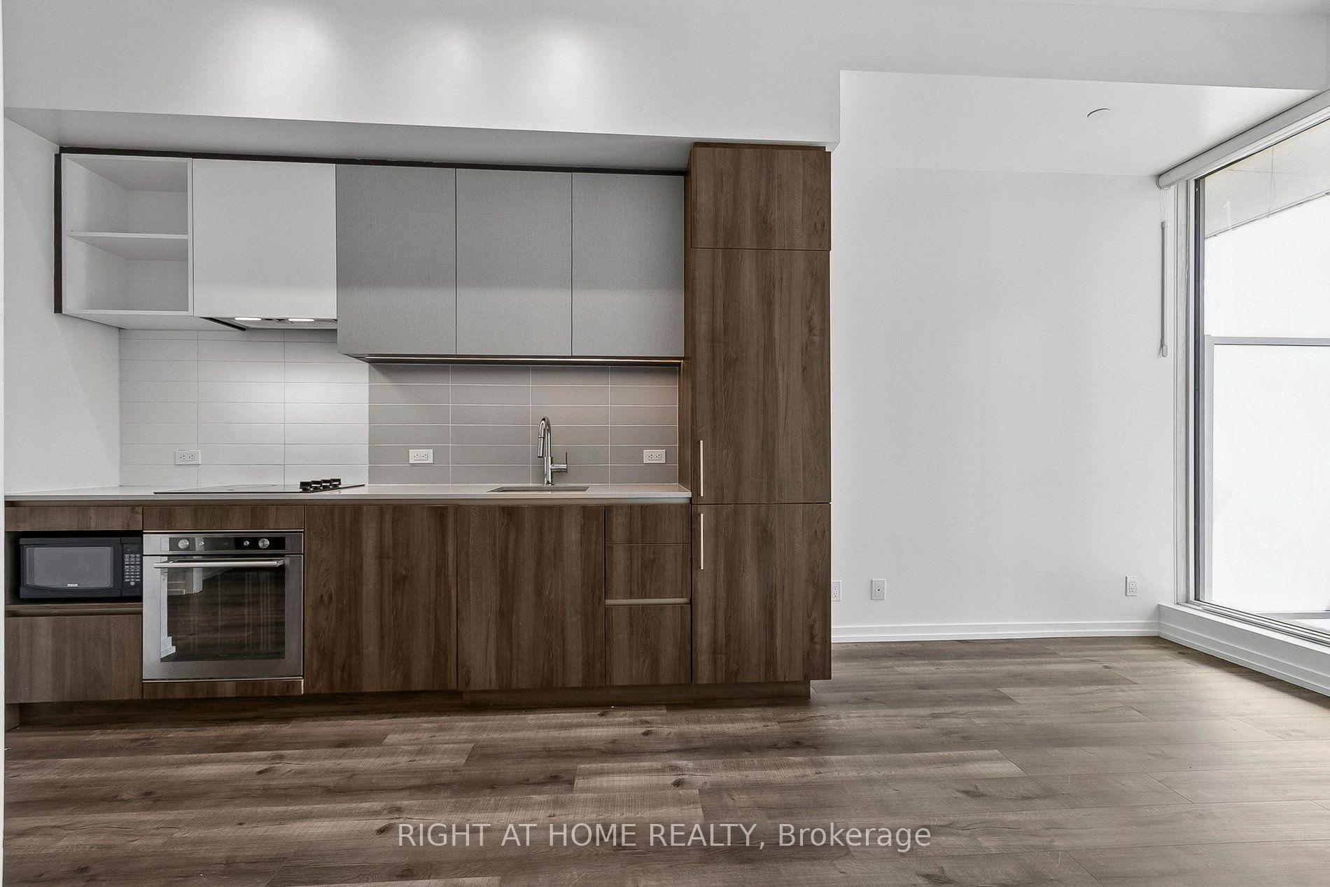 Photo 7 of Unit 1705, 7890 Jane Street, Vaughan, Vaughan Corporate Centre — HOMEH