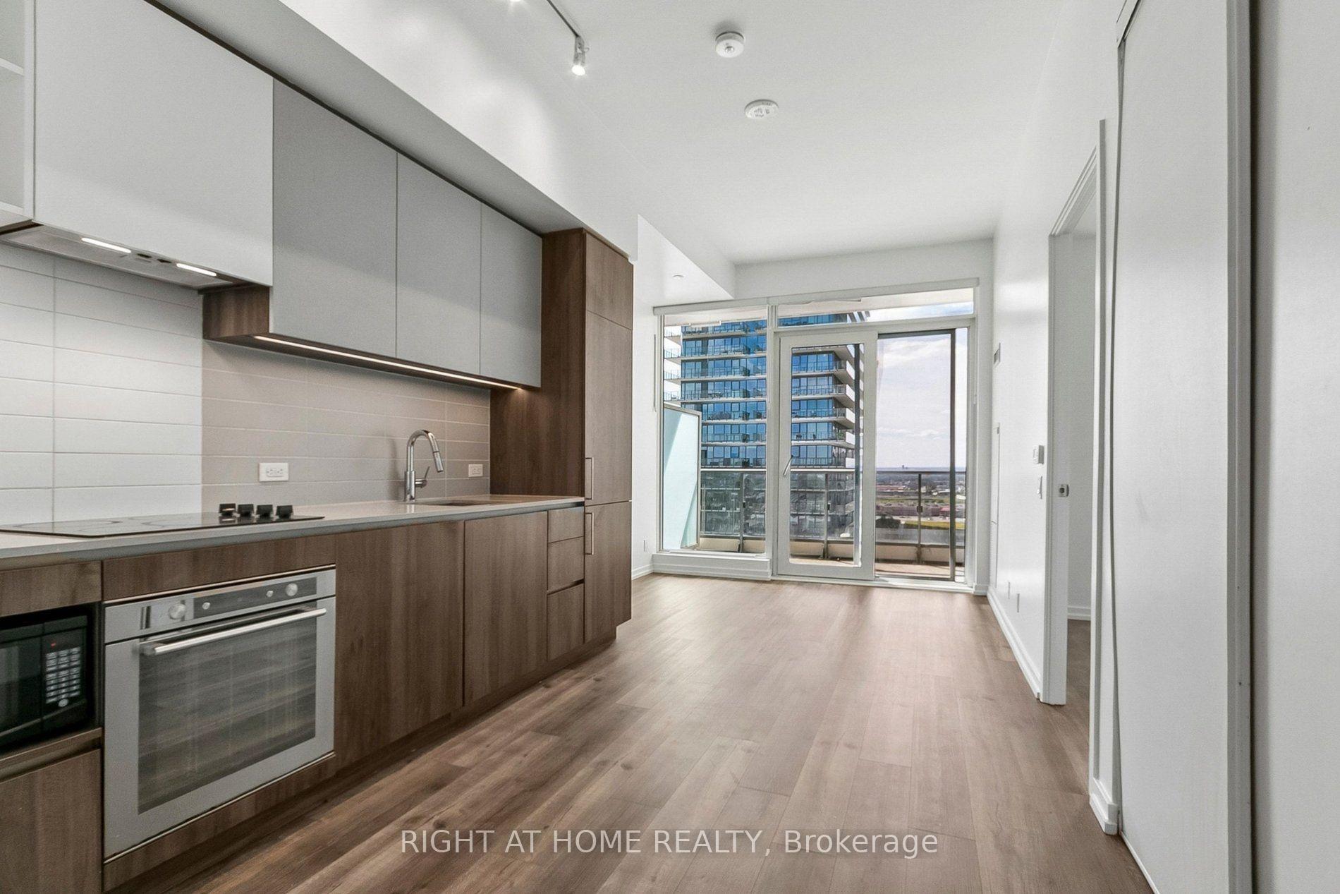 Photo 8 of Unit 1705, 7890 Jane Street, Vaughan, Vaughan Corporate Centre — HOMEH