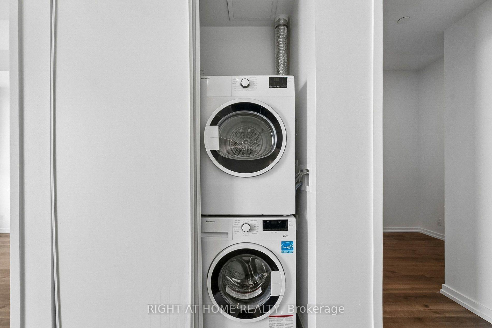 Photo 13 of Unit 1705, 7890 Jane Street, Vaughan, Vaughan Corporate Centre — HOMEH
