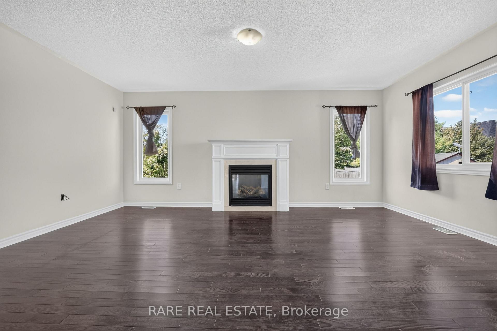 Photo 11 of 198 Red Oak Trail, Clearview, Stayner — HOMEH