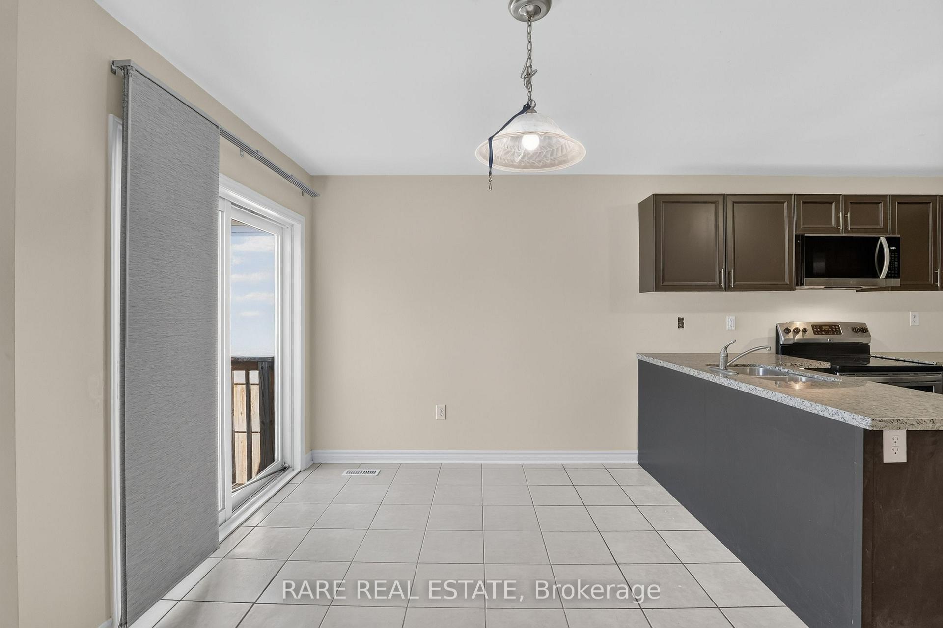 Photo 15 of 198 Red Oak Trail, Clearview, Stayner — HOMEH