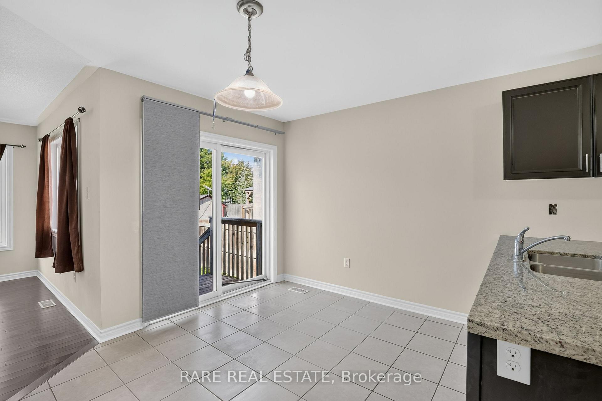 Photo 16 of 198 Red Oak Trail, Clearview, Stayner — HOMEH