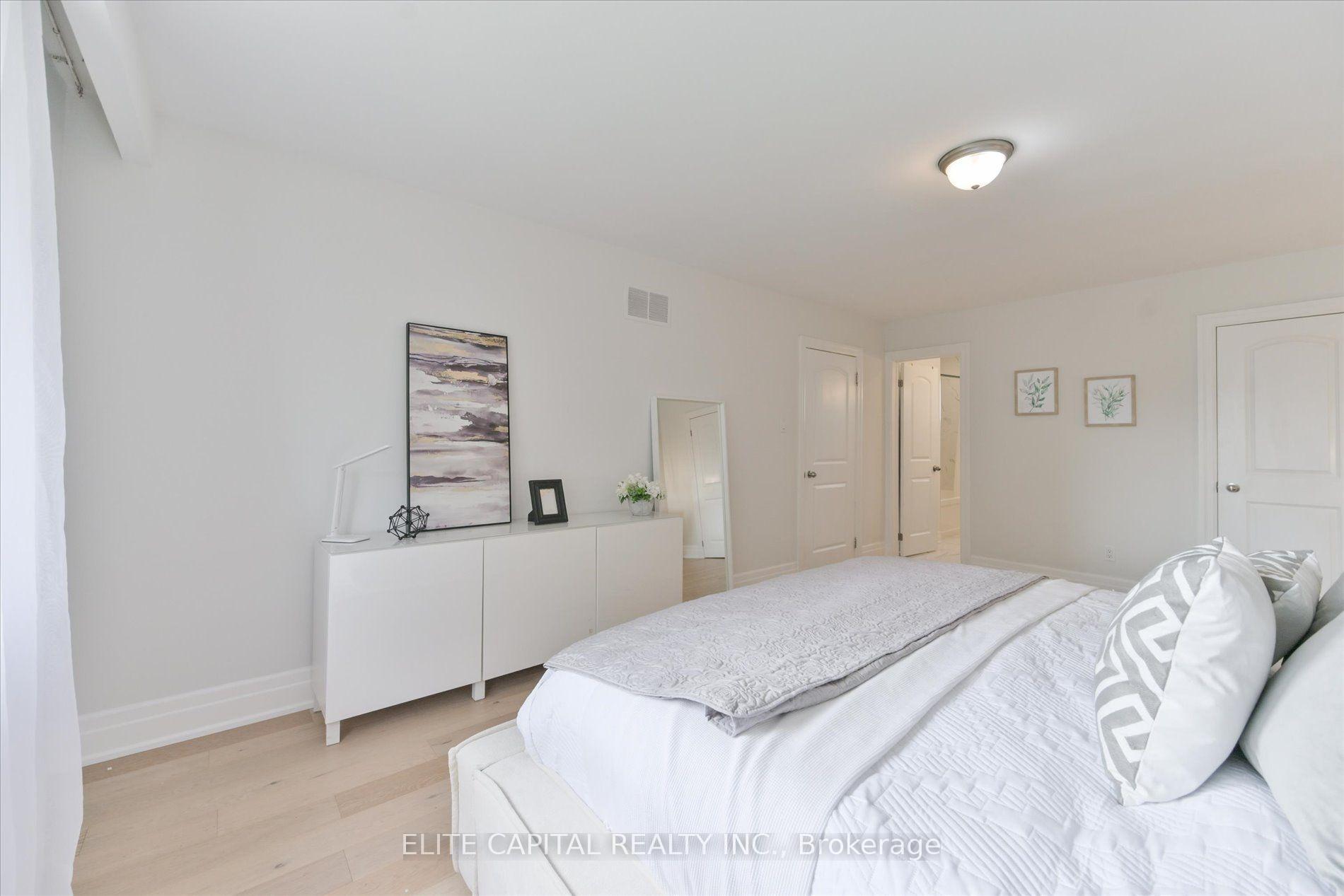 Photo 29 of 20 Raymore Drive, Etobicoke, Humber Heights — HOMEH
