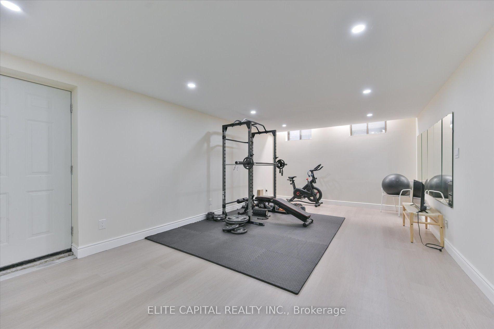 Photo 38 of 20 Raymore Drive, Etobicoke, Humber Heights — HOMEH
