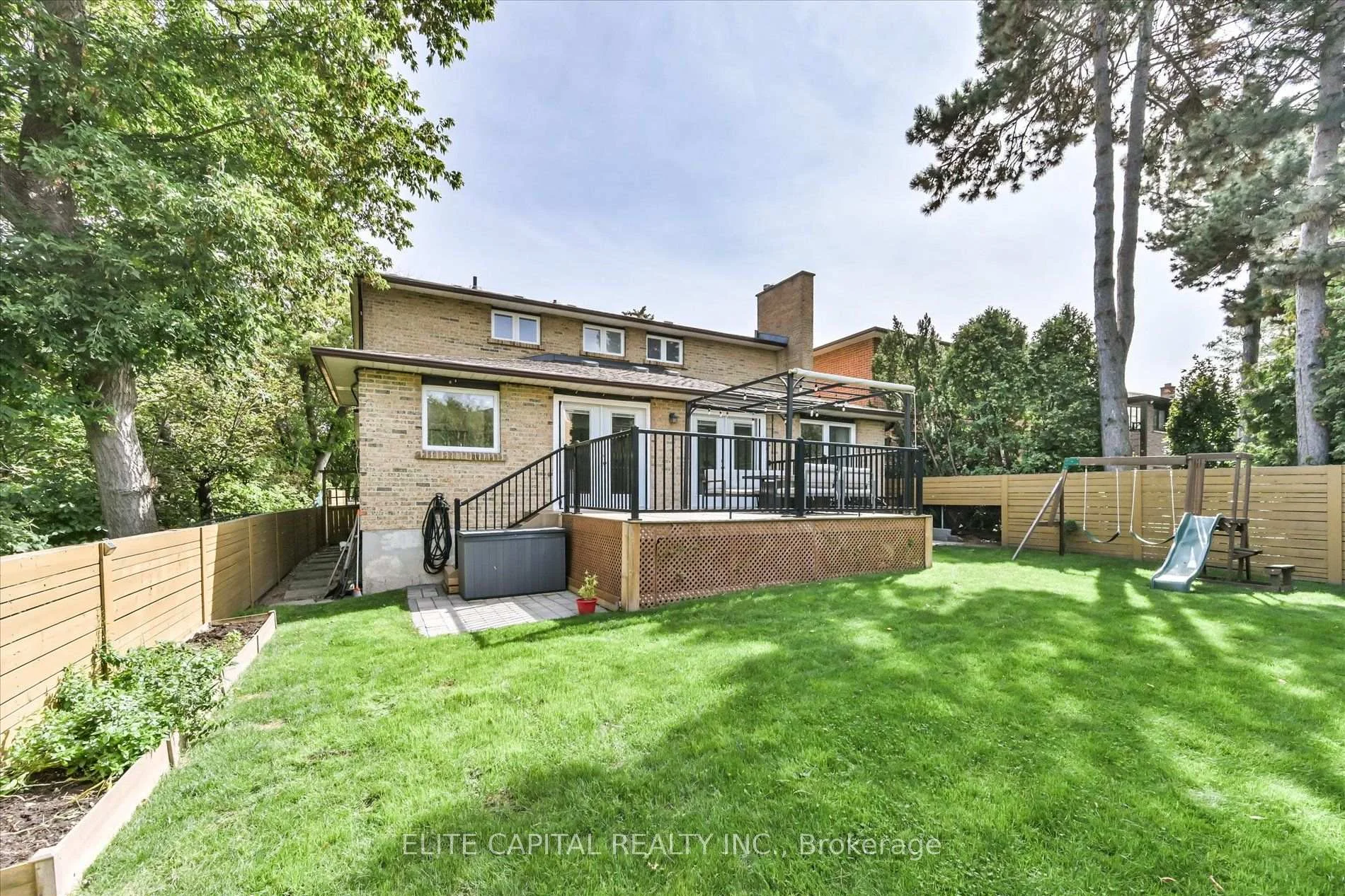 Photo 46 of 20 Raymore Drive, Etobicoke, Humber Heights — HOMEH