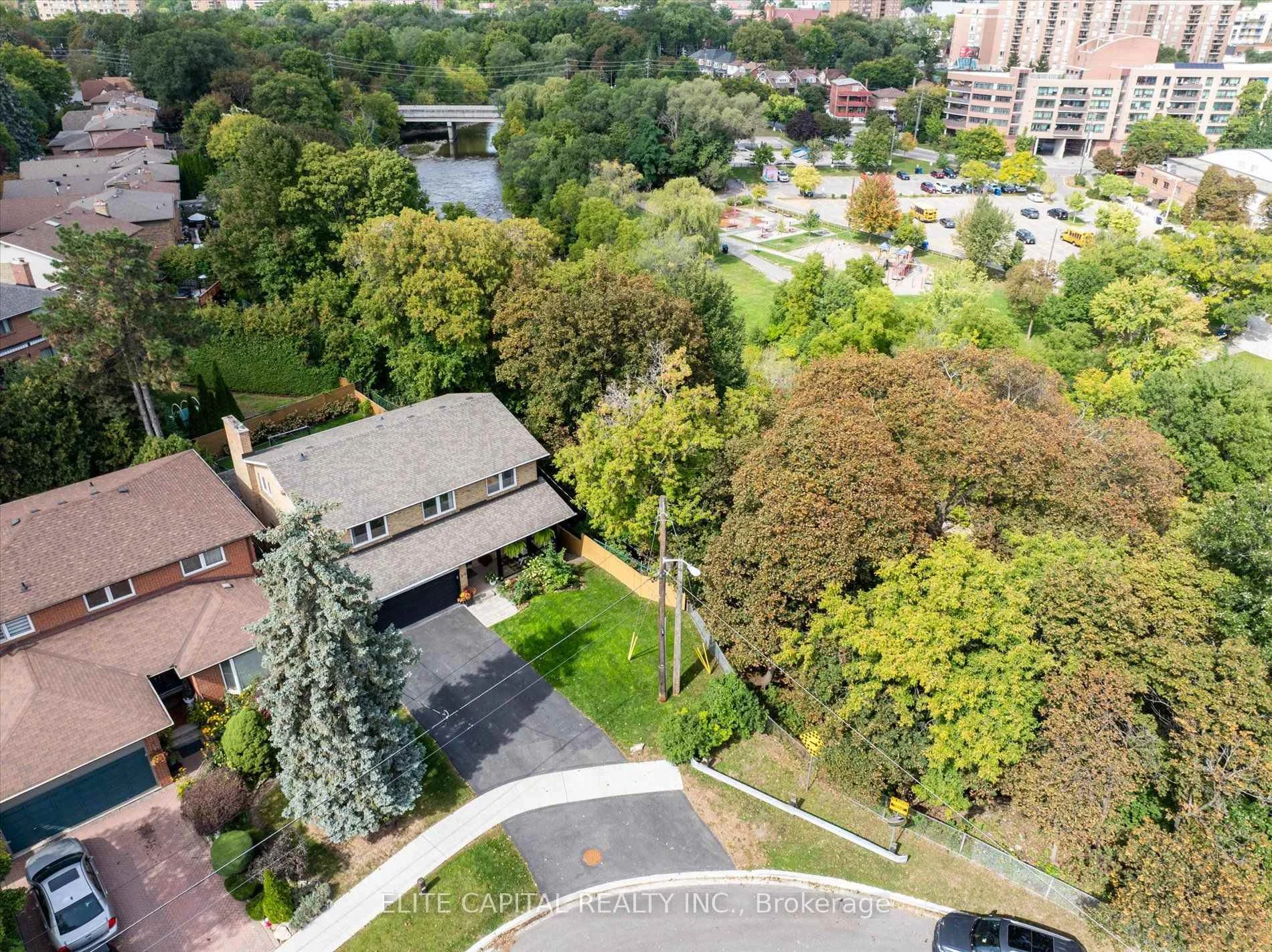 Photo 48 of 20 Raymore Drive, Etobicoke, Humber Heights — HOMEH
