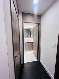 Photo 8 of Unit 251, 68 Esther Shiner Boulevard, North York, Bayview Village — HOMEH