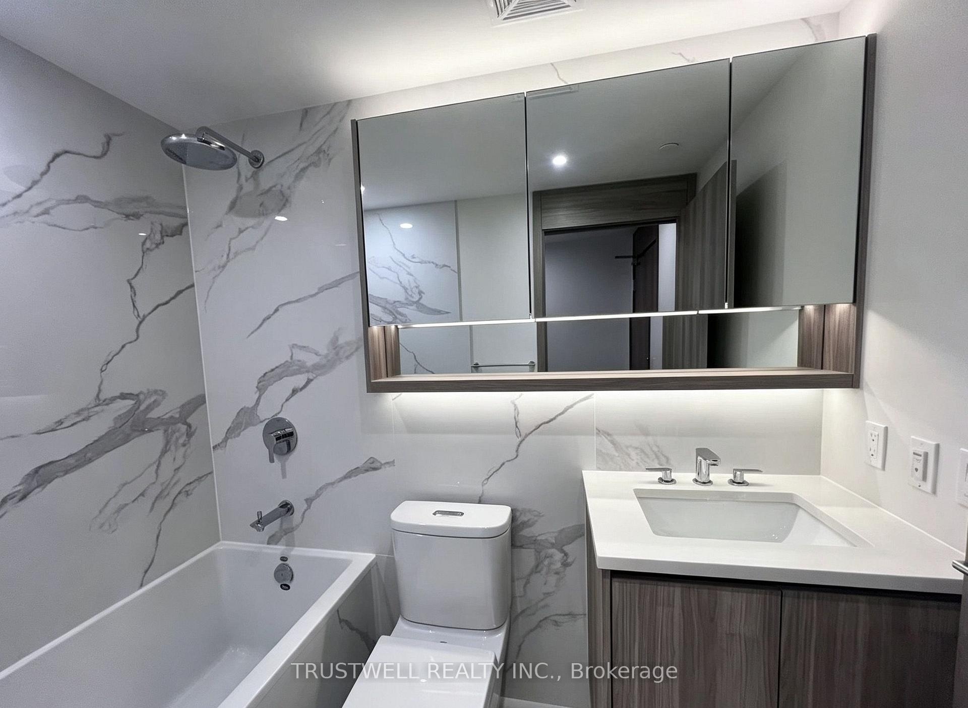 Photo 14 of Unit 251, 68 Esther Shiner Boulevard, North York, Bayview Village — HOMEH