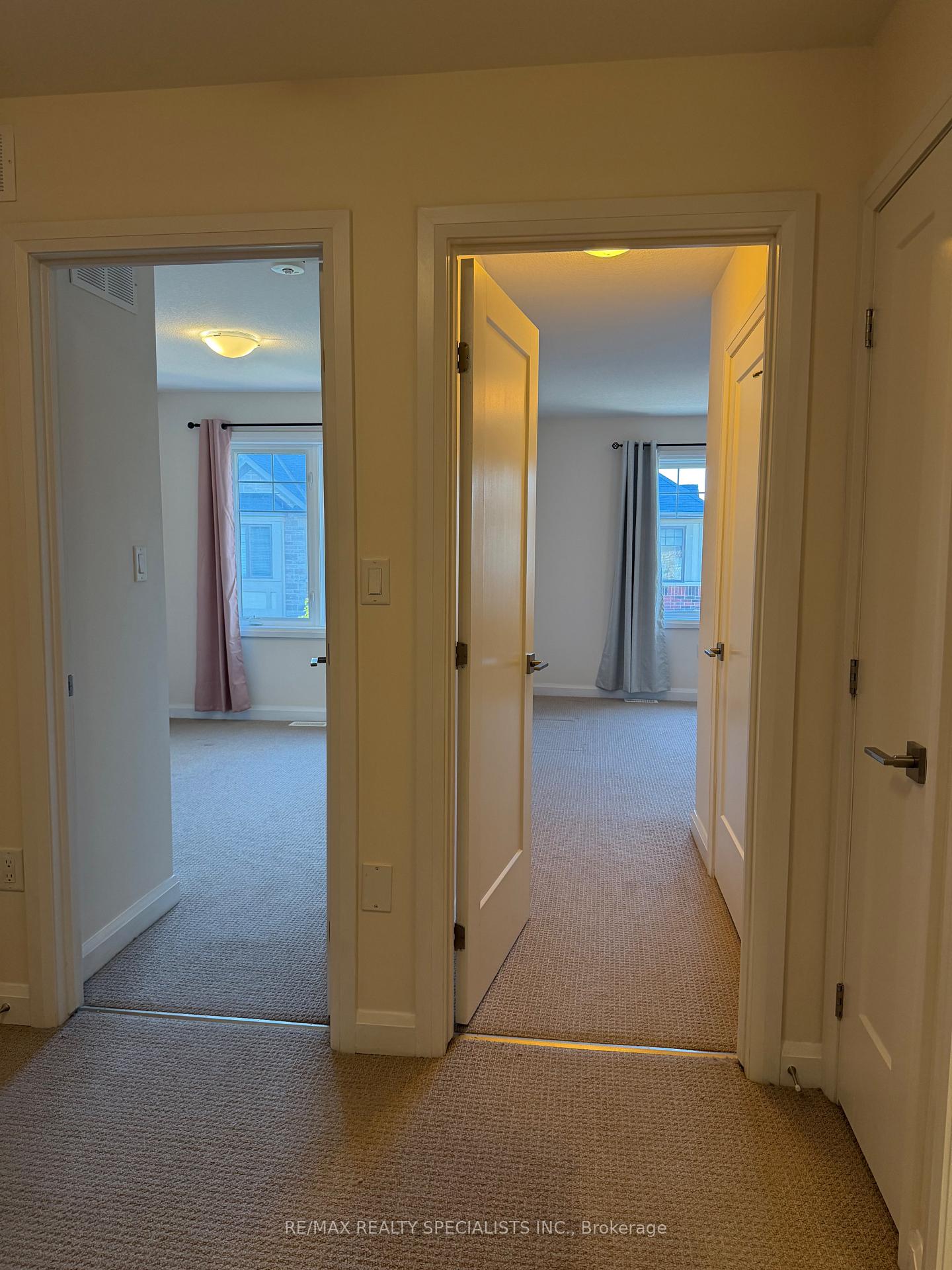 Photo 19 of Unit 53, 1169 Garner Road E, Hamilton, Ancaster — HOMEH