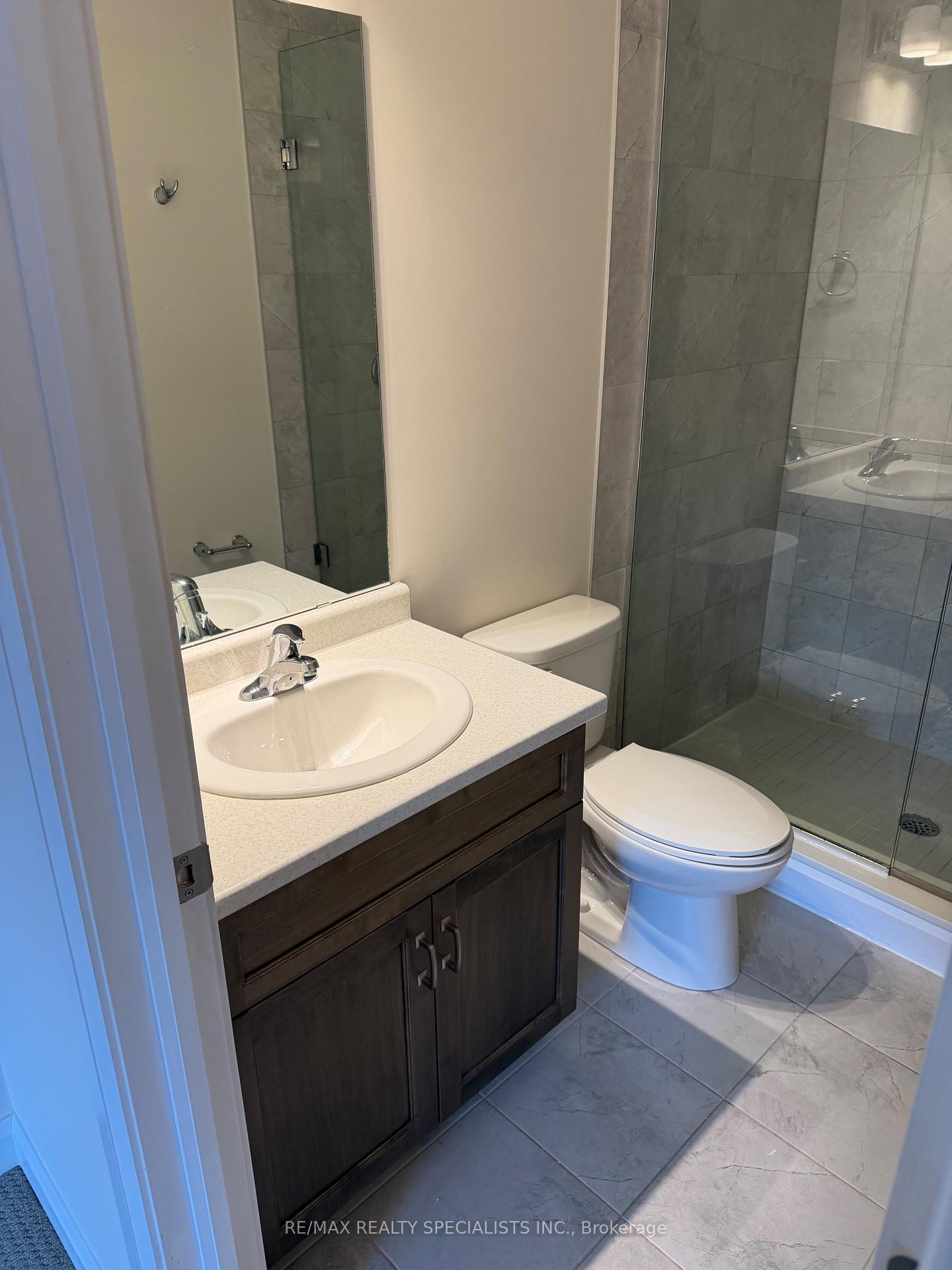 Photo 24 of Unit 53, 1169 Garner Road E, Hamilton, Ancaster — HOMEH