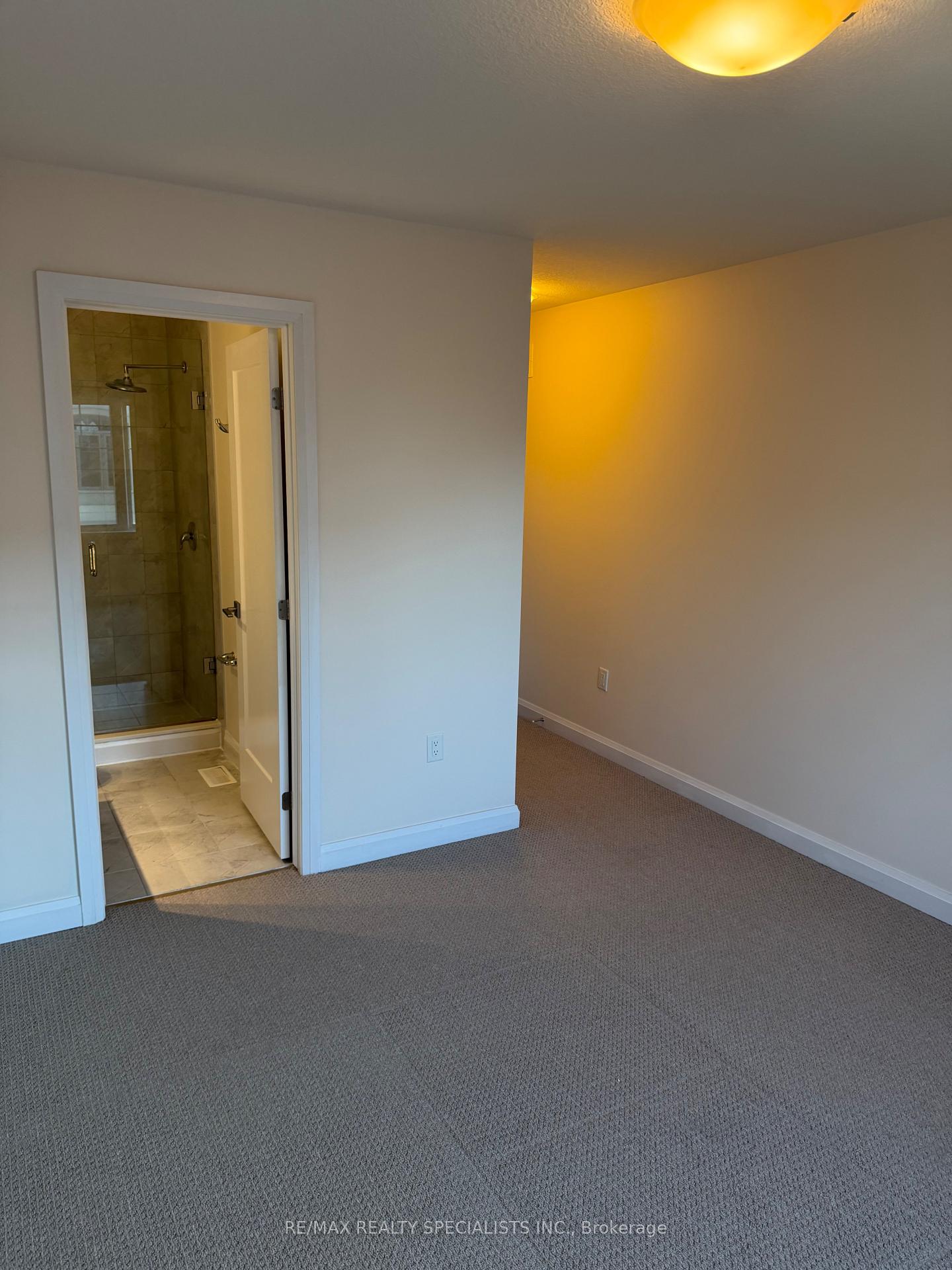 Photo 26 of Unit 53, 1169 Garner Road E, Hamilton, Ancaster — HOMEH