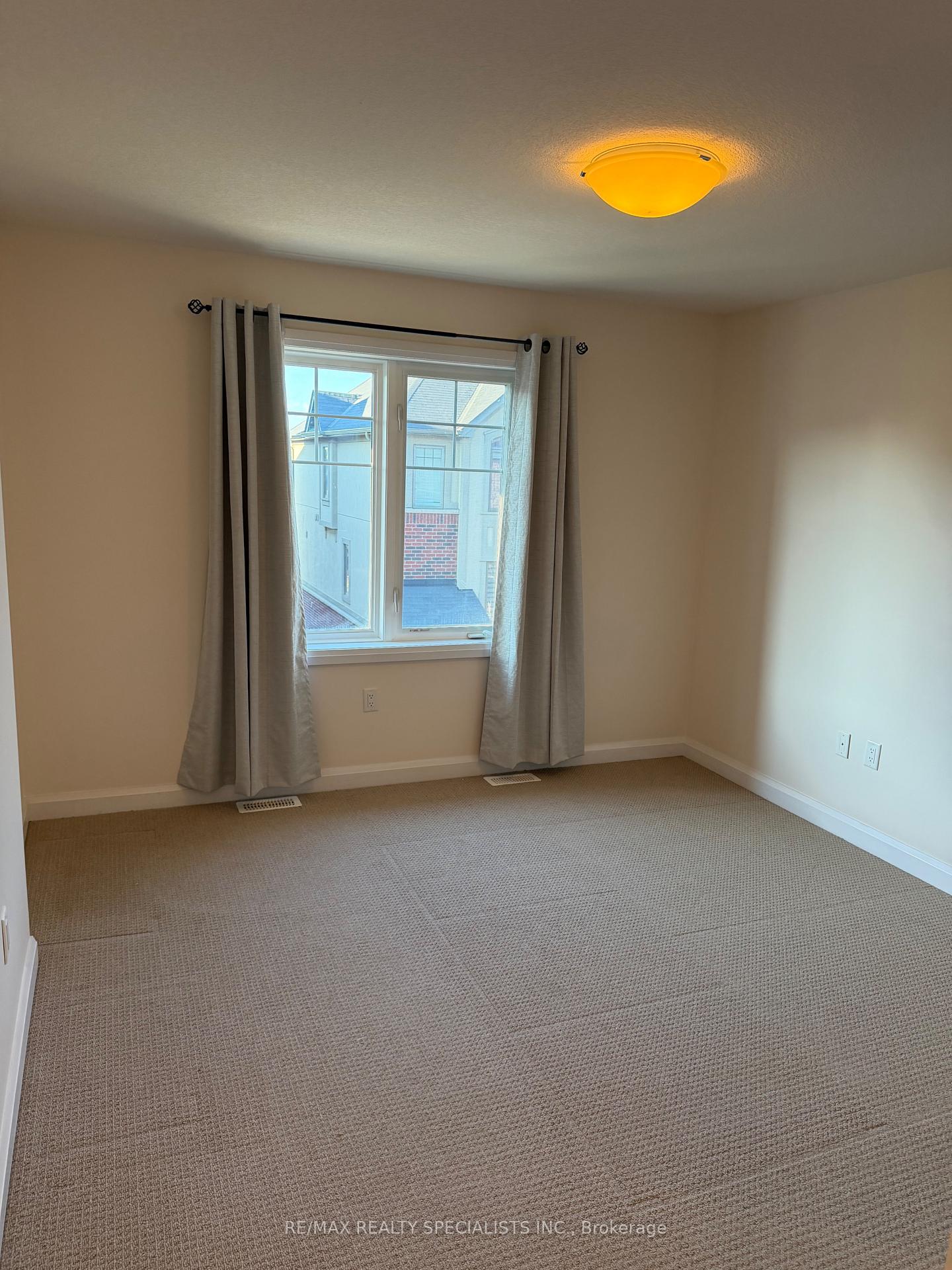 Photo 27 of Unit 53, 1169 Garner Road E, Hamilton, Ancaster — HOMEH
