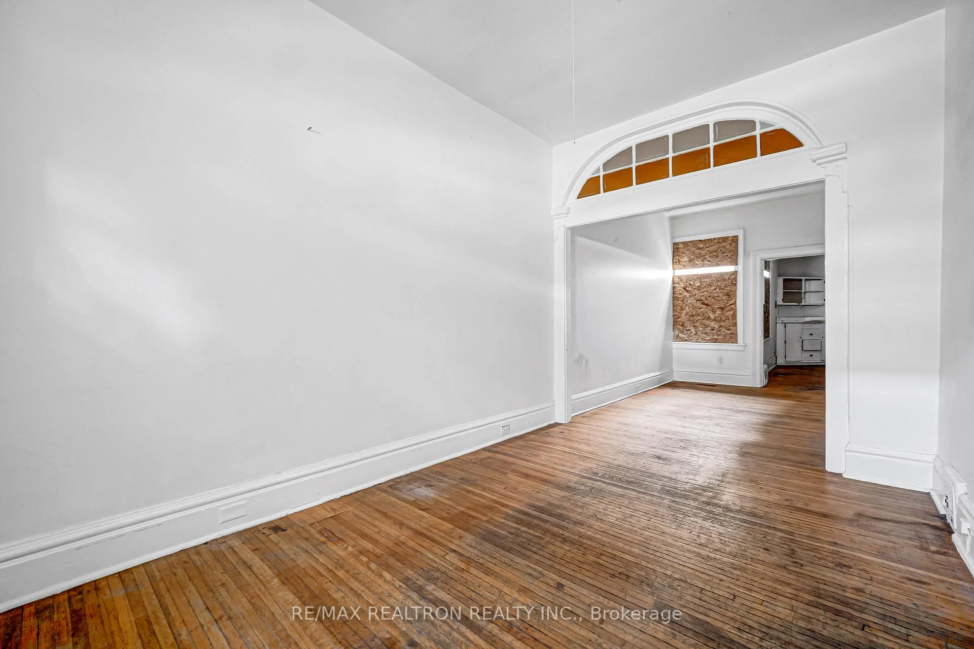 Photo 52 of 631 Richmond Street W, Toronto, Niagara — HOMEH