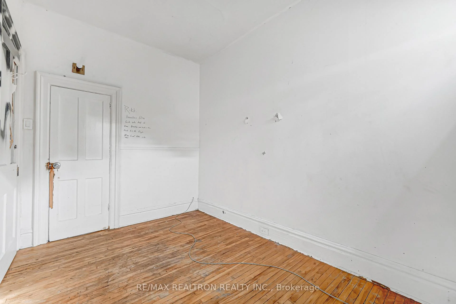 Photo 86 of 631 Richmond Street W, Toronto, Niagara — HOMEH