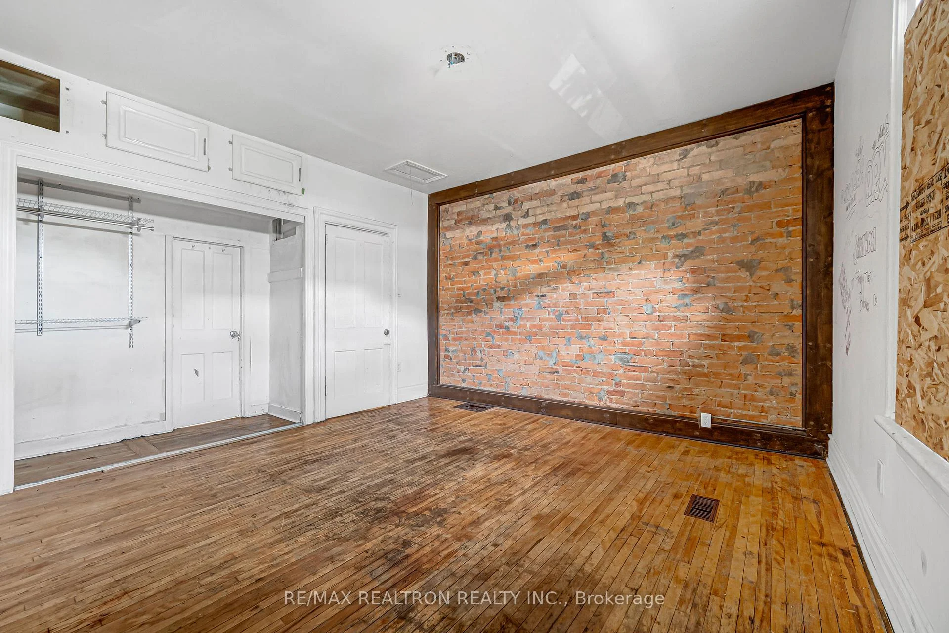 Photo 96 of 631 Richmond Street W, Toronto, Niagara — HOMEH
