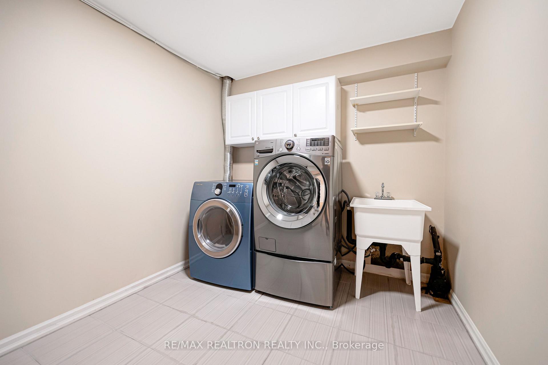 Photo 40 of 14 Cobblehill Court, Markham, Berczy — HOMEH