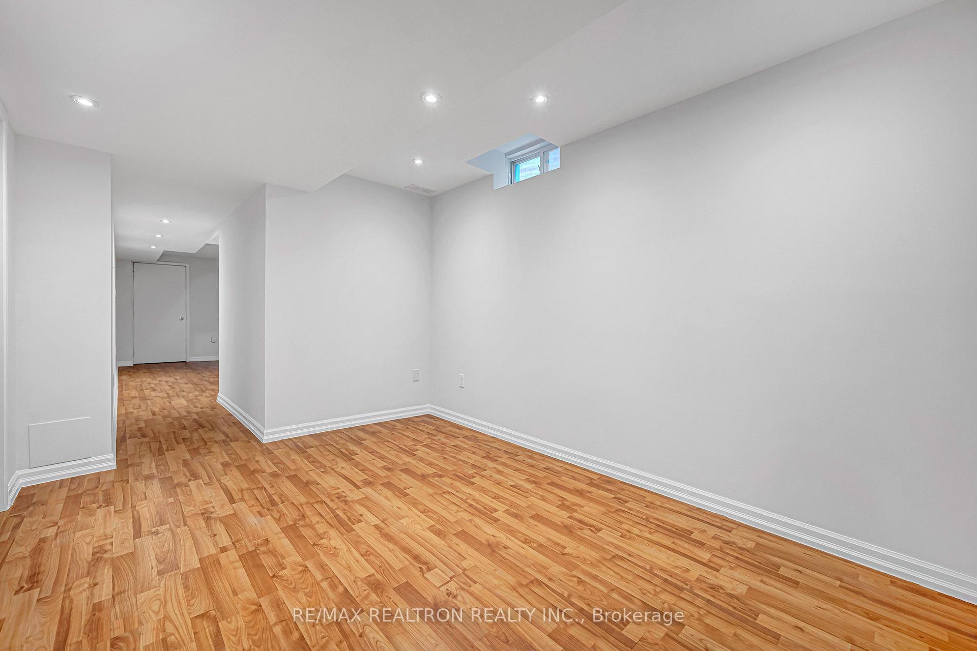 Photo 41 of 14 Cobblehill Court, Markham, Berczy — HOMEH