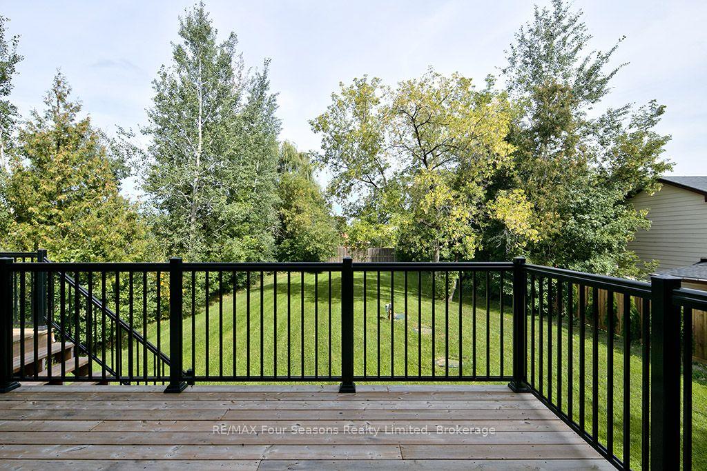 Photo 15 of 91 Summer View Avenue, Collingwood — HOMEH