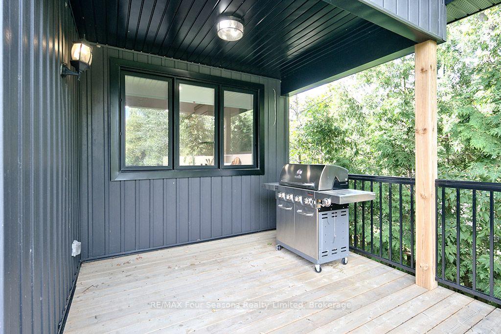 Photo 16 of 91 Summer View Avenue, Collingwood — HOMEH