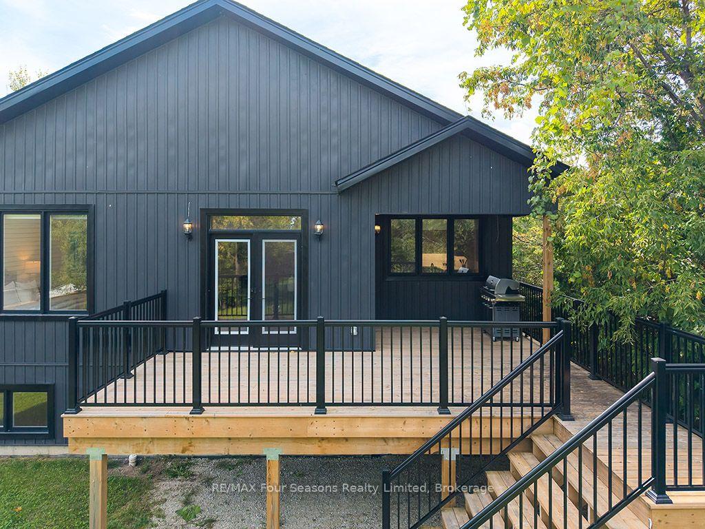 Photo 18 of 91 Summer View Avenue, Collingwood — HOMEH
