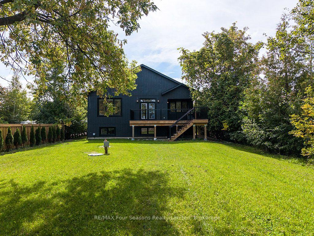 Photo 20 of 91 Summer View Avenue, Collingwood — HOMEH