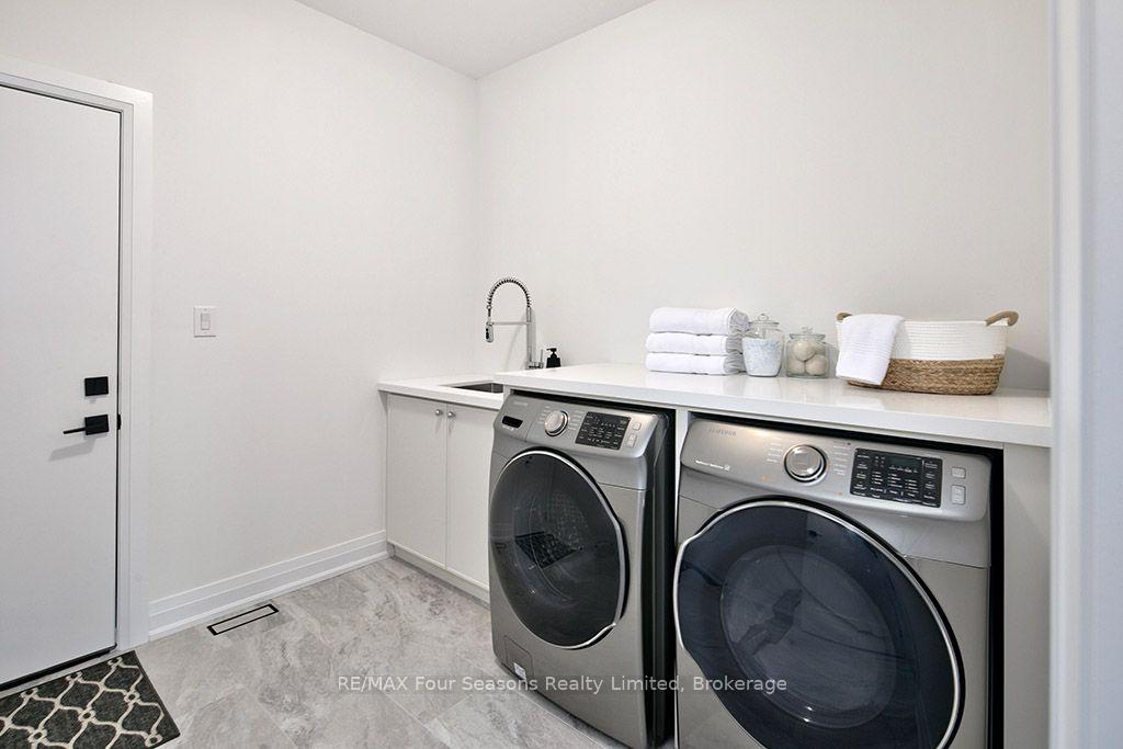 Photo 28 of 91 Summer View Avenue, Collingwood — HOMEH