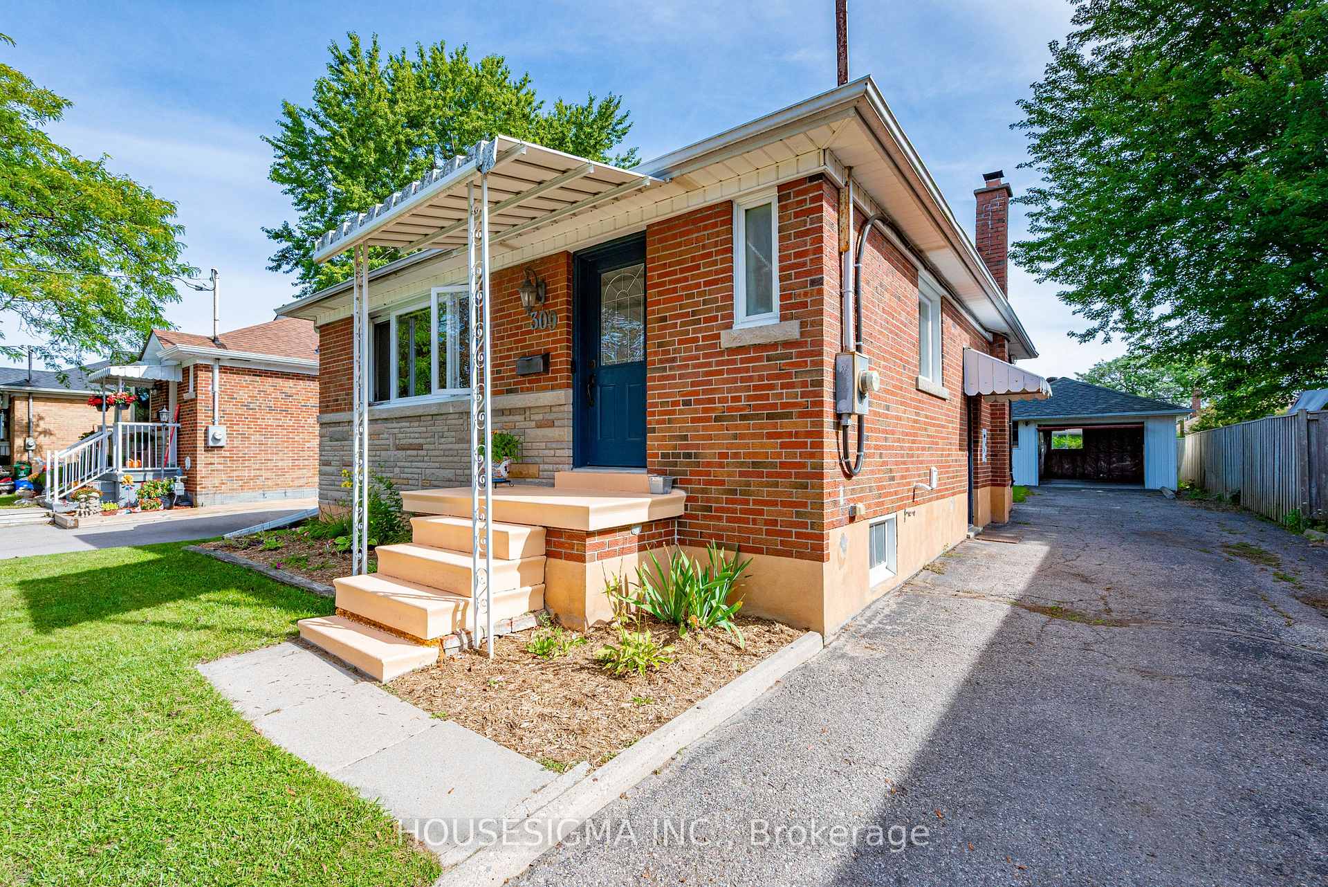 Photo 4 of 309 Baldwin Street, Oshawa, Donevan — HOMEH